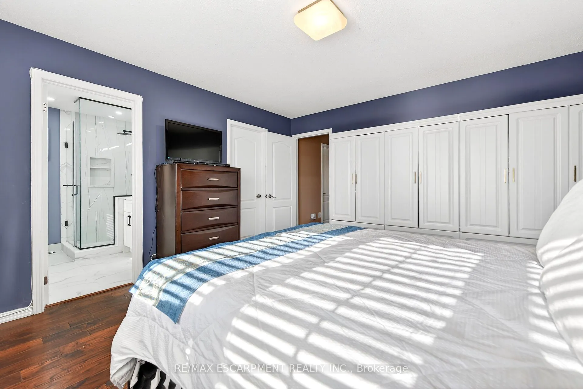33 Panorama Way