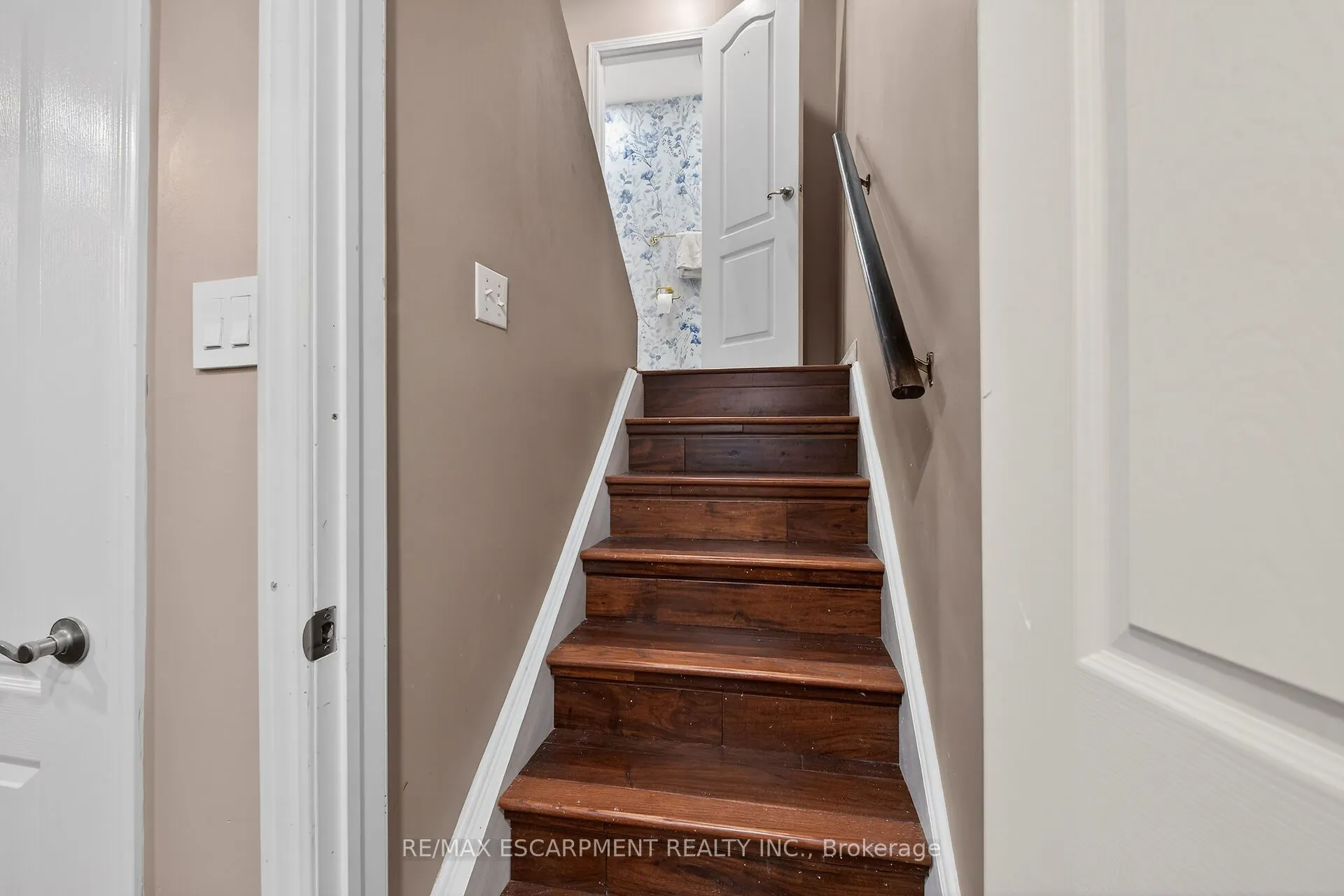 33 Panorama Way