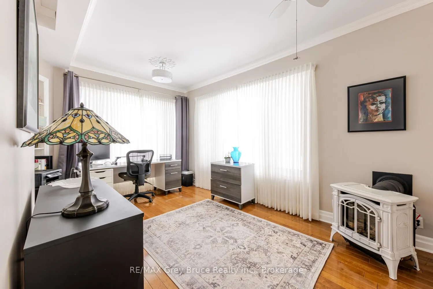 424 Huron Road