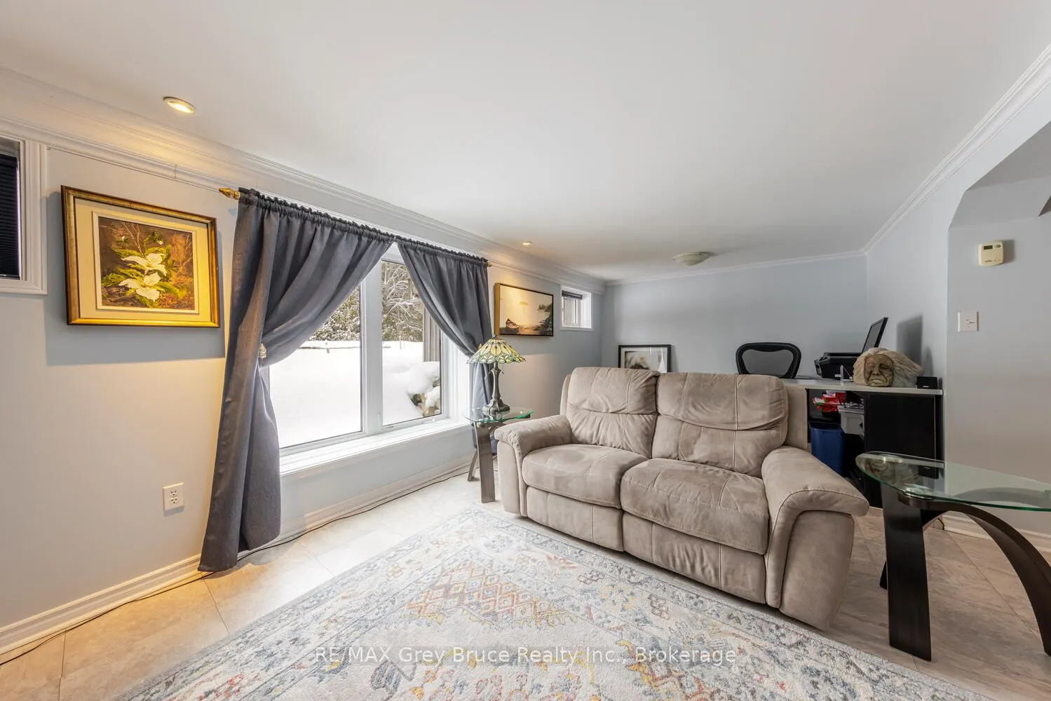 424 Huron Road