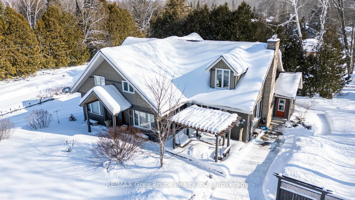 424 Huron Road