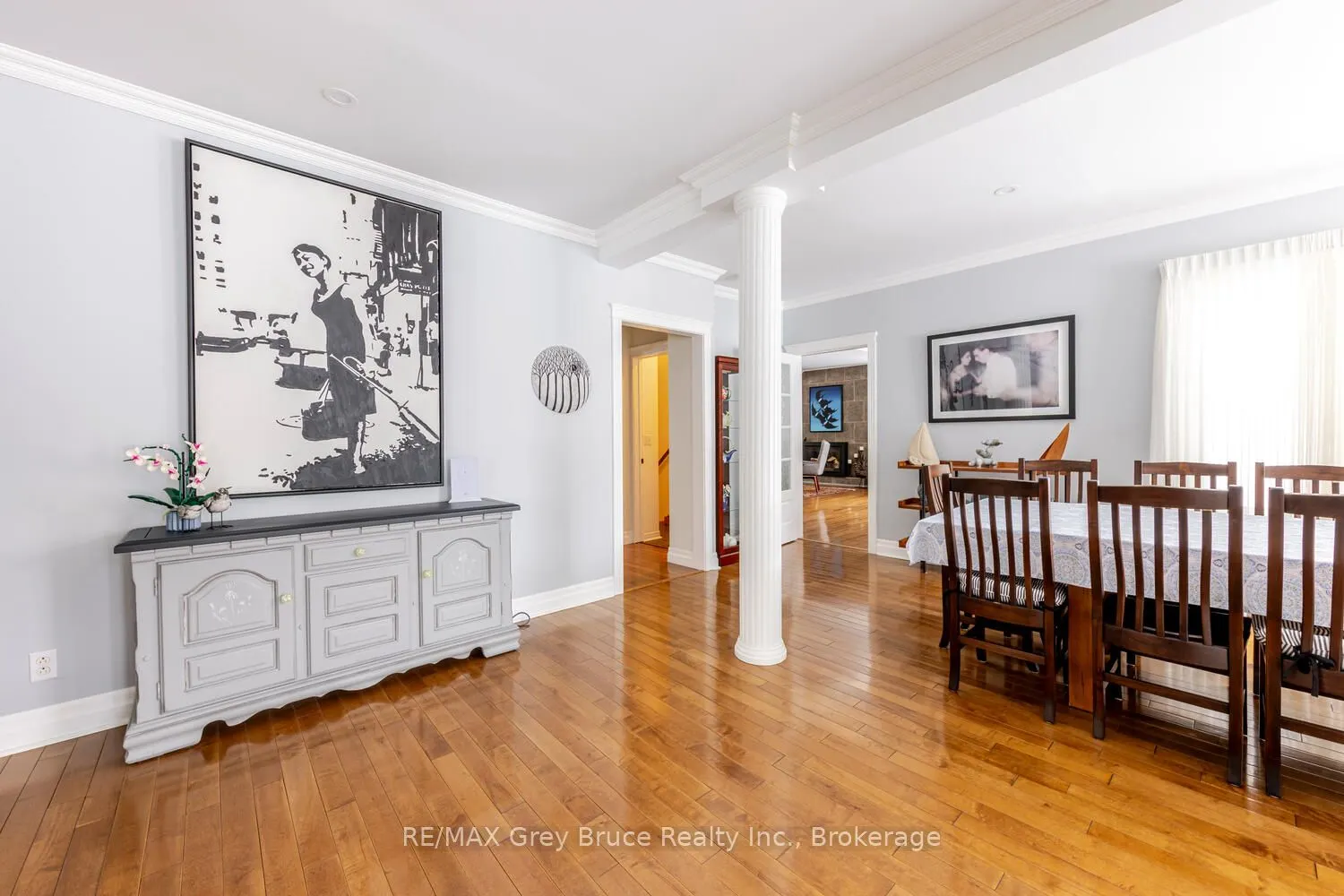 424 Huron Road