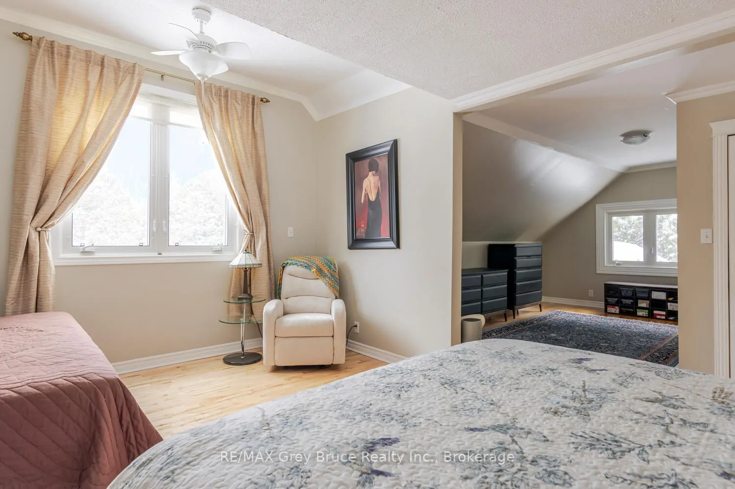 424 Huron Road