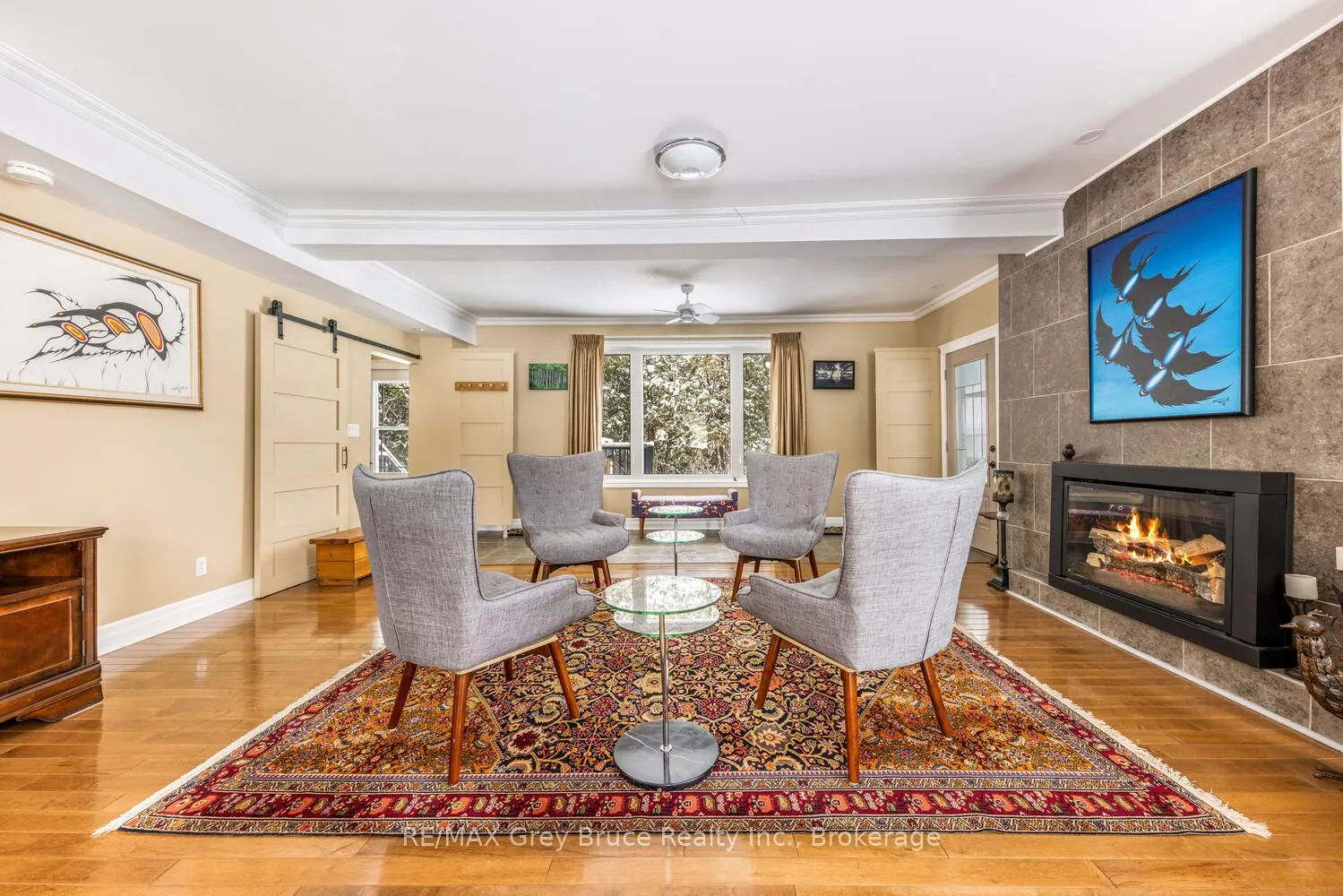 424 Huron Road