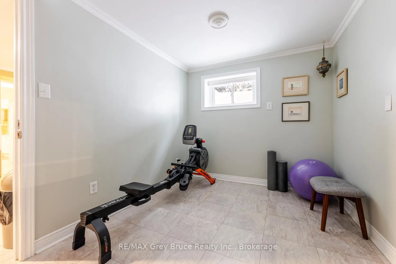 424 Huron Road