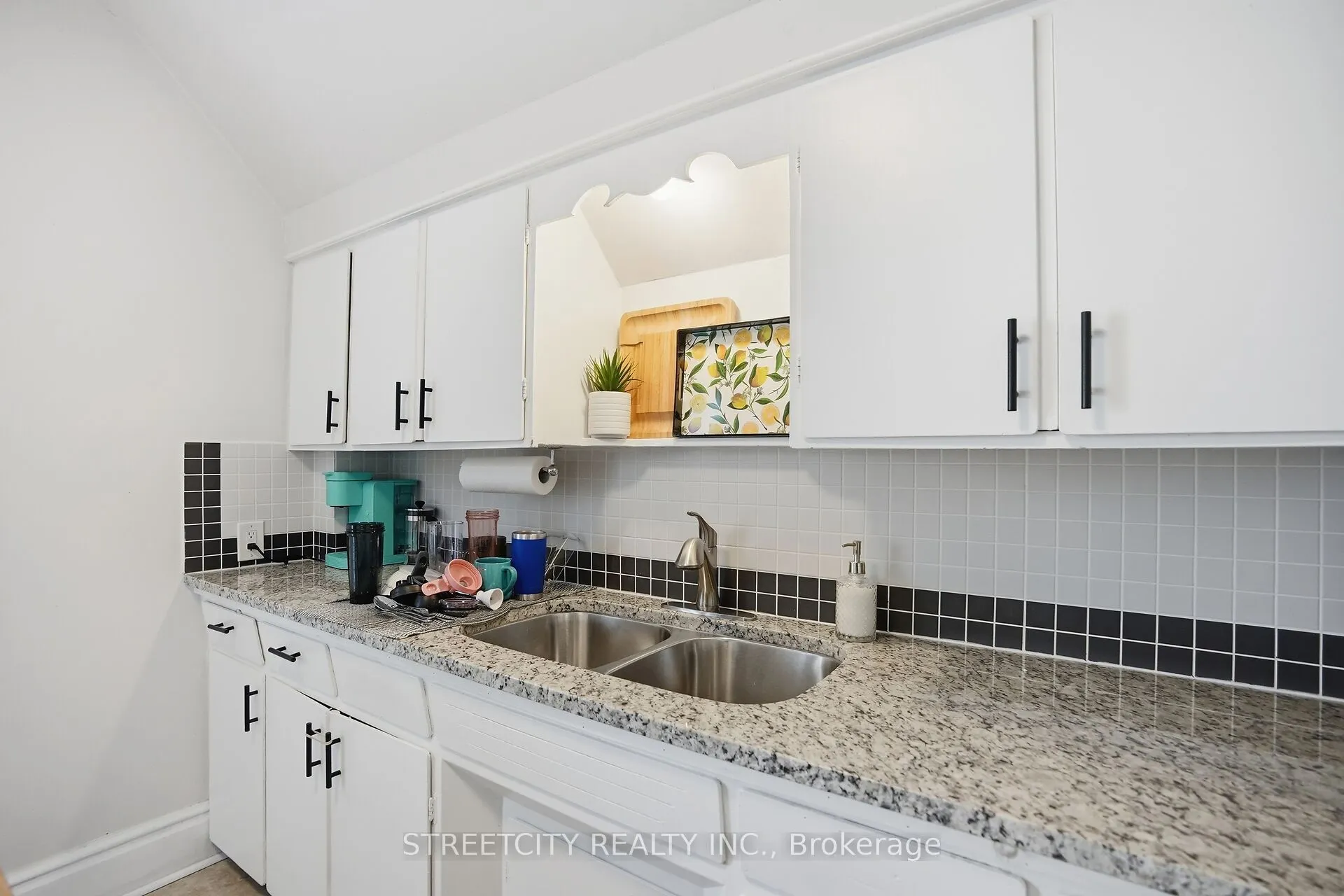 57 ROSEBERY Place