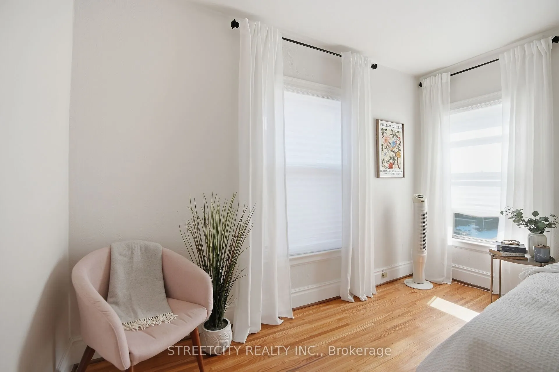 57 ROSEBERY Place