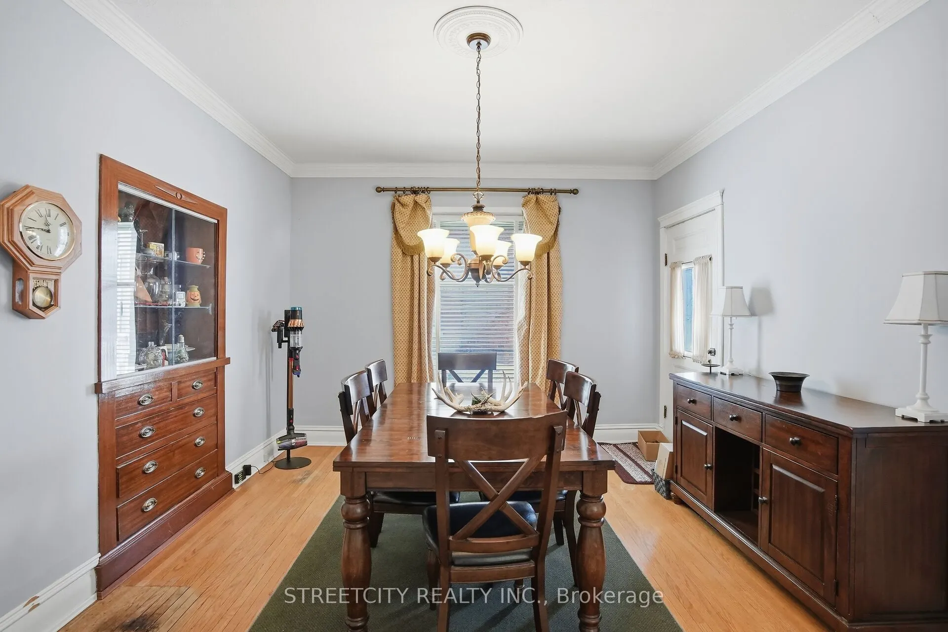 57 ROSEBERY Place