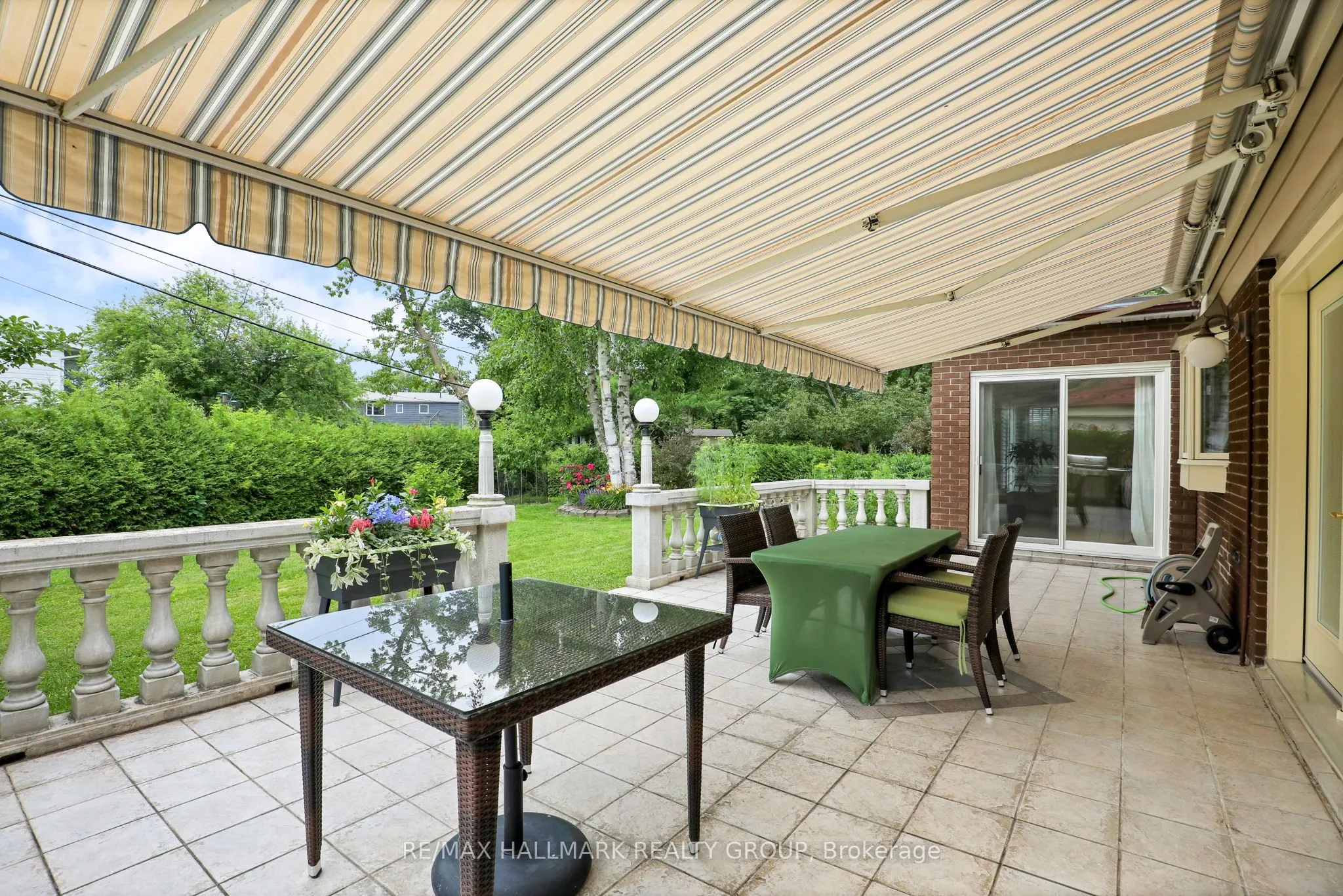 1712 Playfair Drive