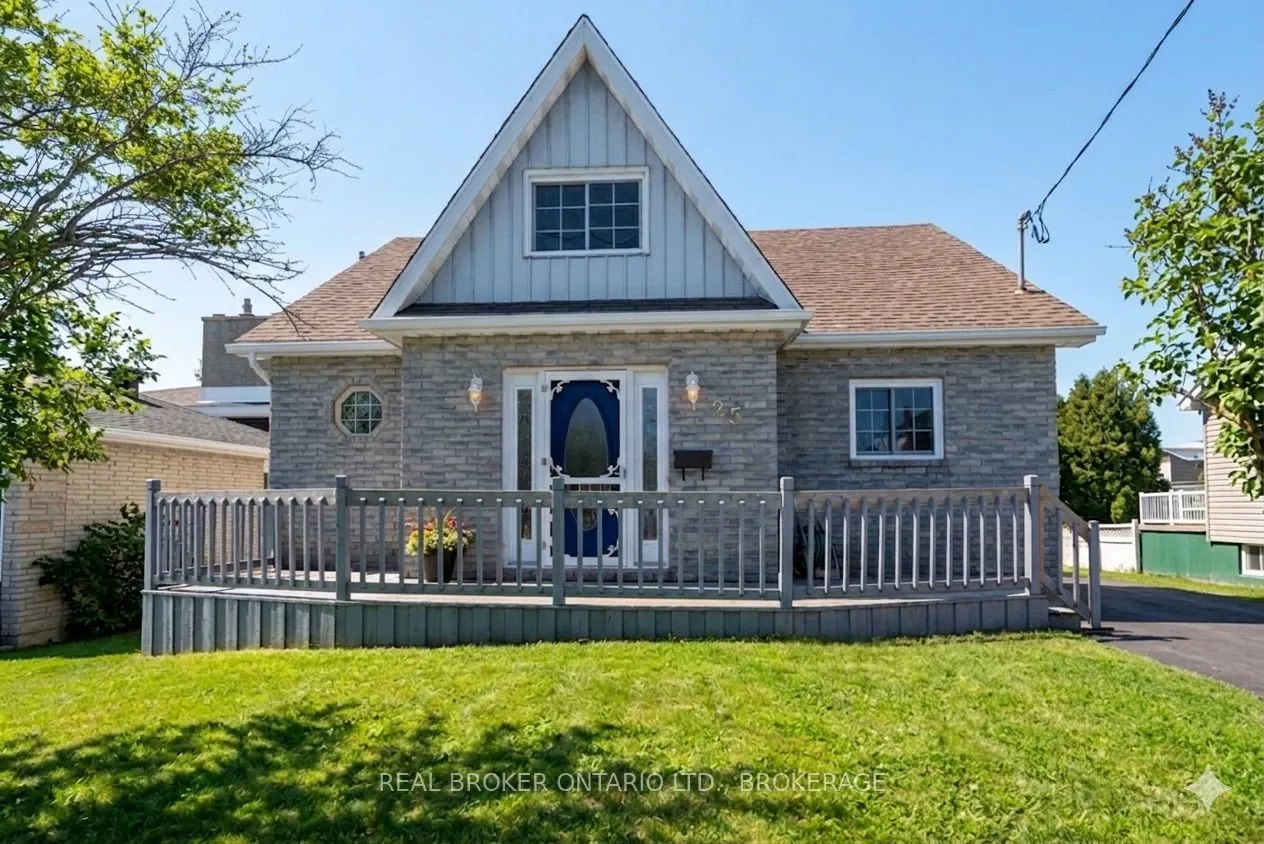 25 Dunbar Avenue