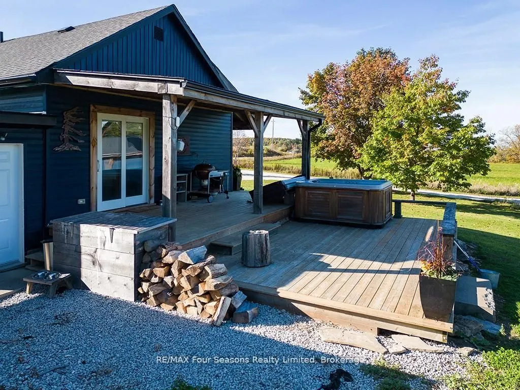 495529 Grey Road 2