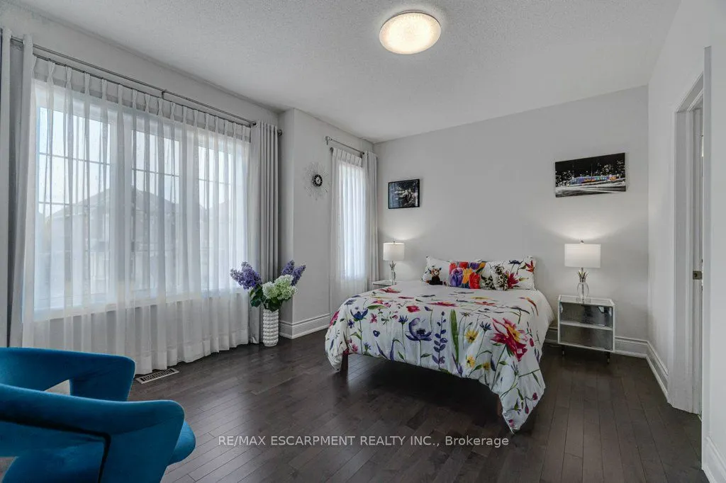 39 Avanti Crescent