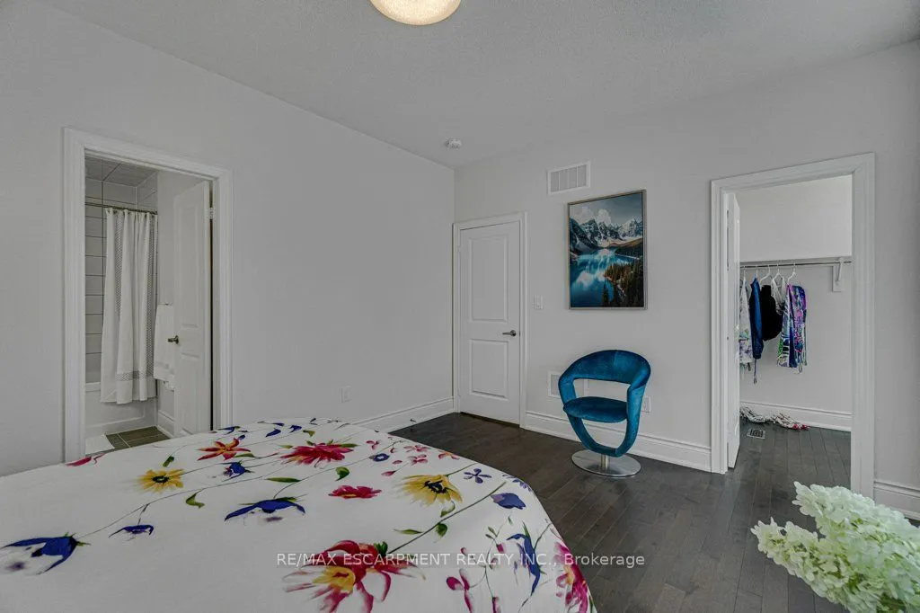39 Avanti Crescent
