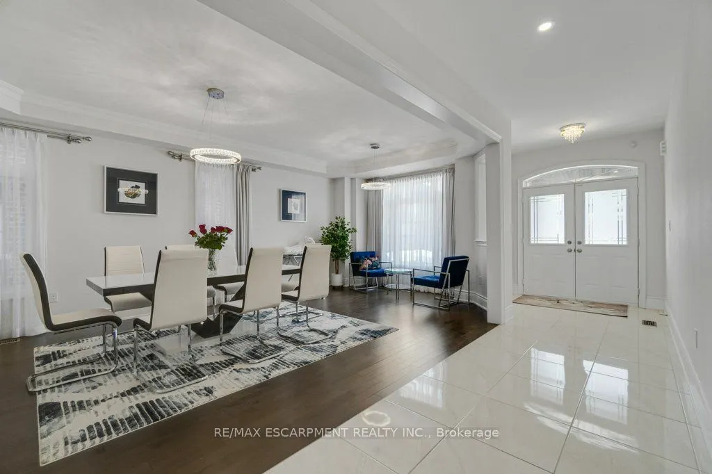39 Avanti Crescent