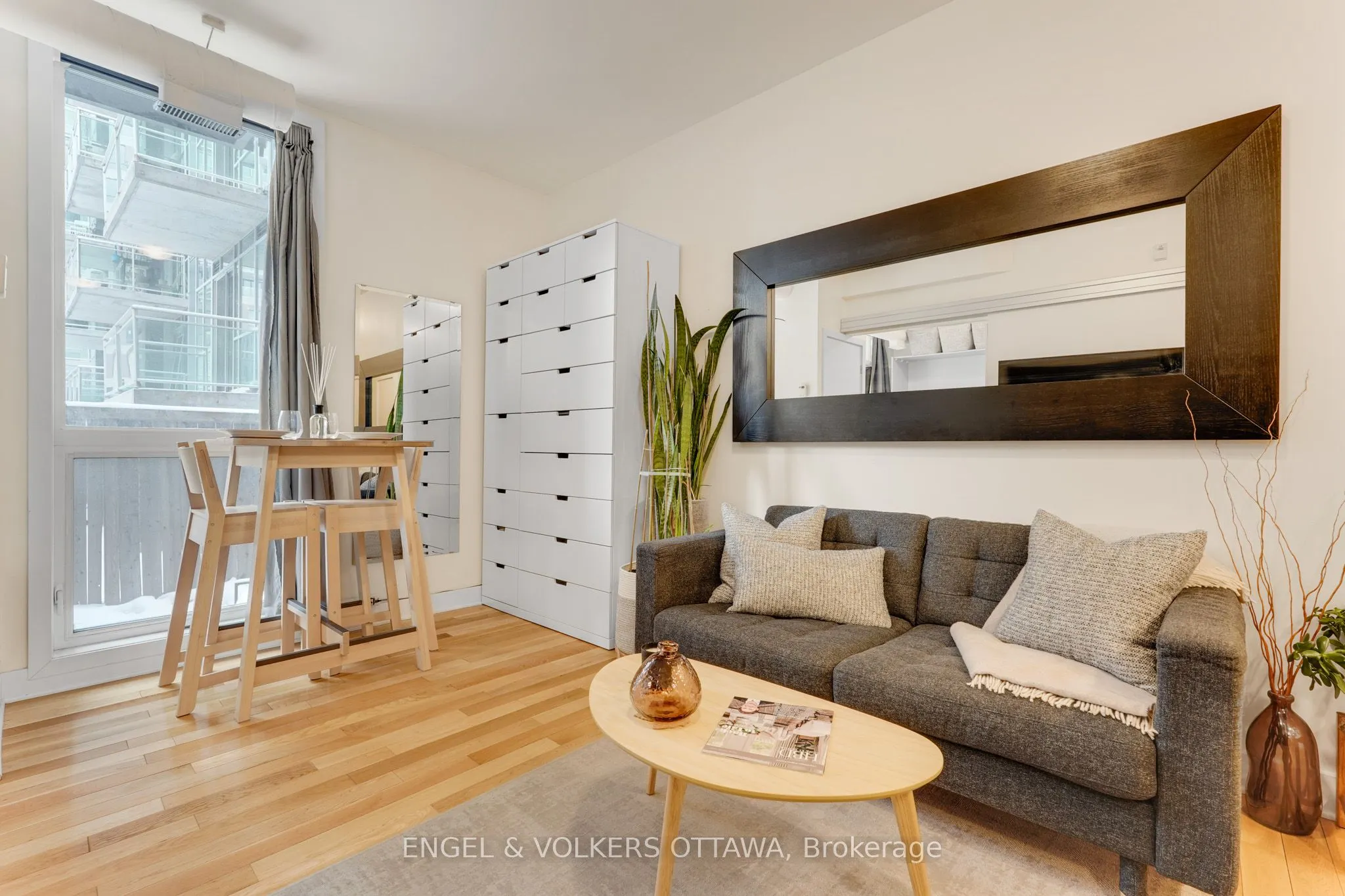 360 Cumberland Street #104