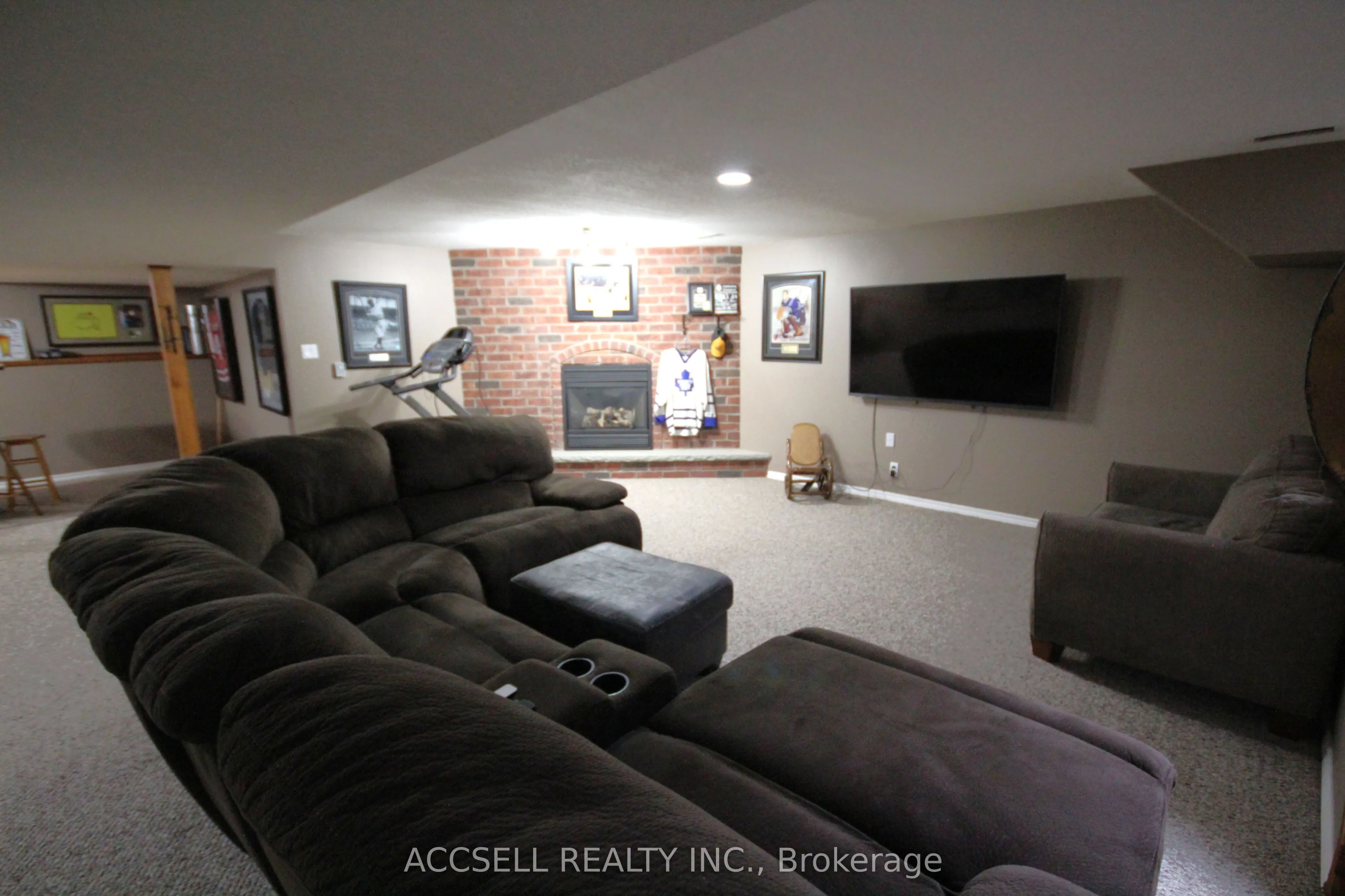 635 Highview Drive