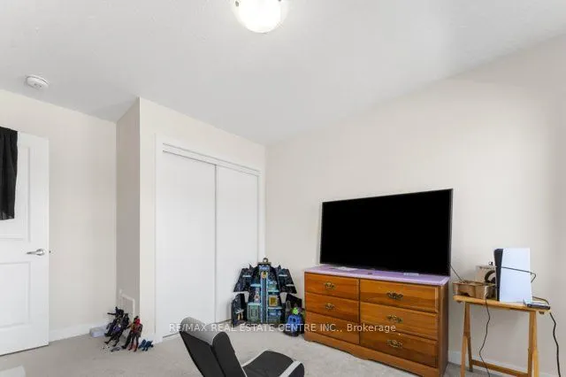17 Downriver Drive