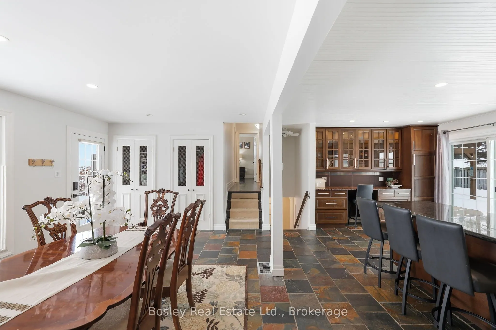 357190 The Blue Mountain Meaford Townline