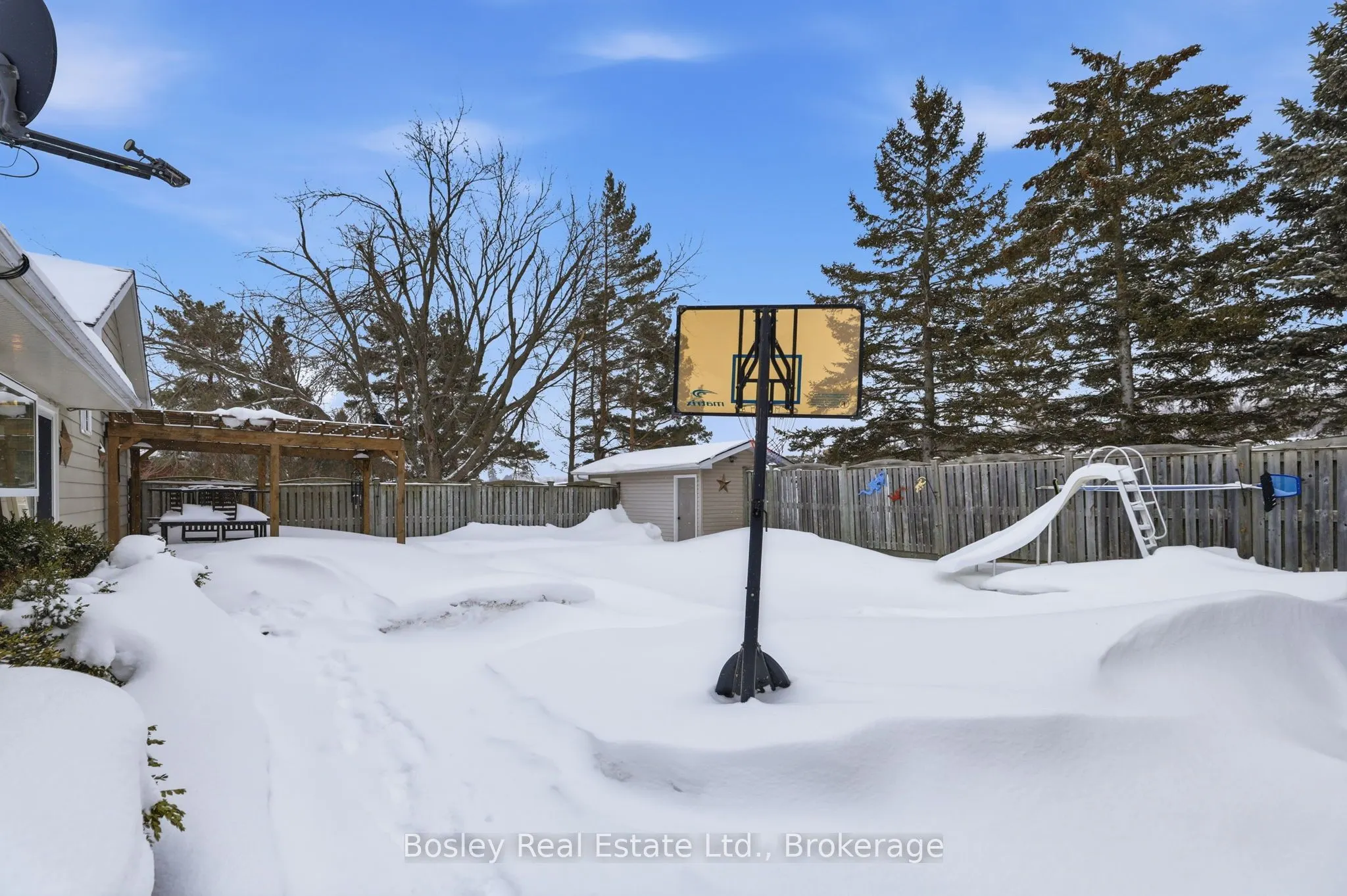 357190 The Blue Mountain Meaford Townline