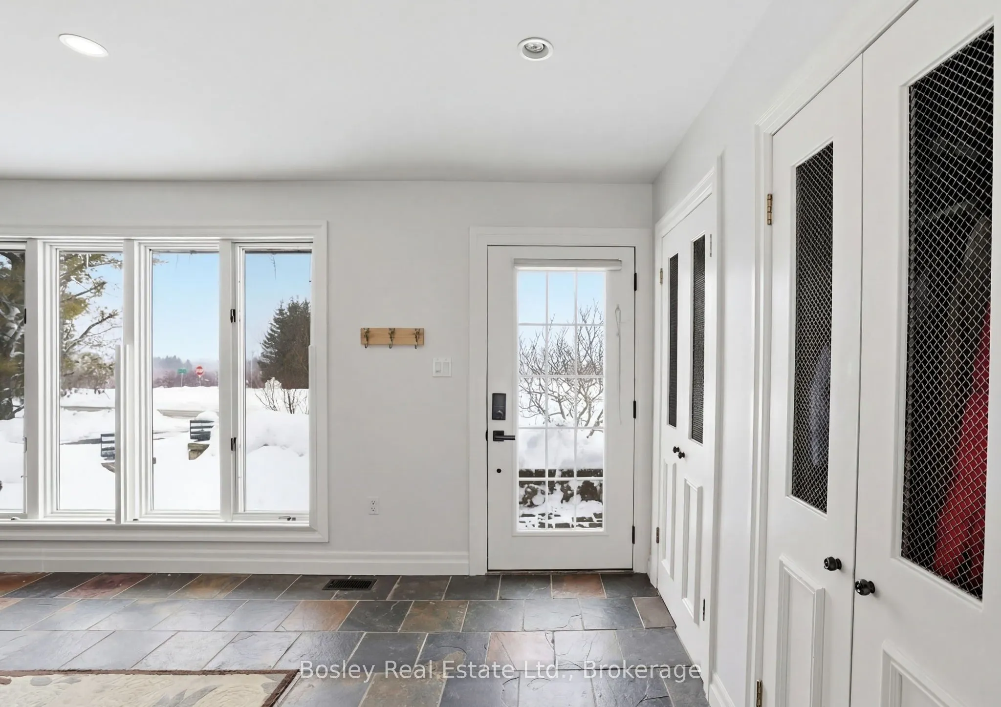357190 The Blue Mountain Meaford Townline