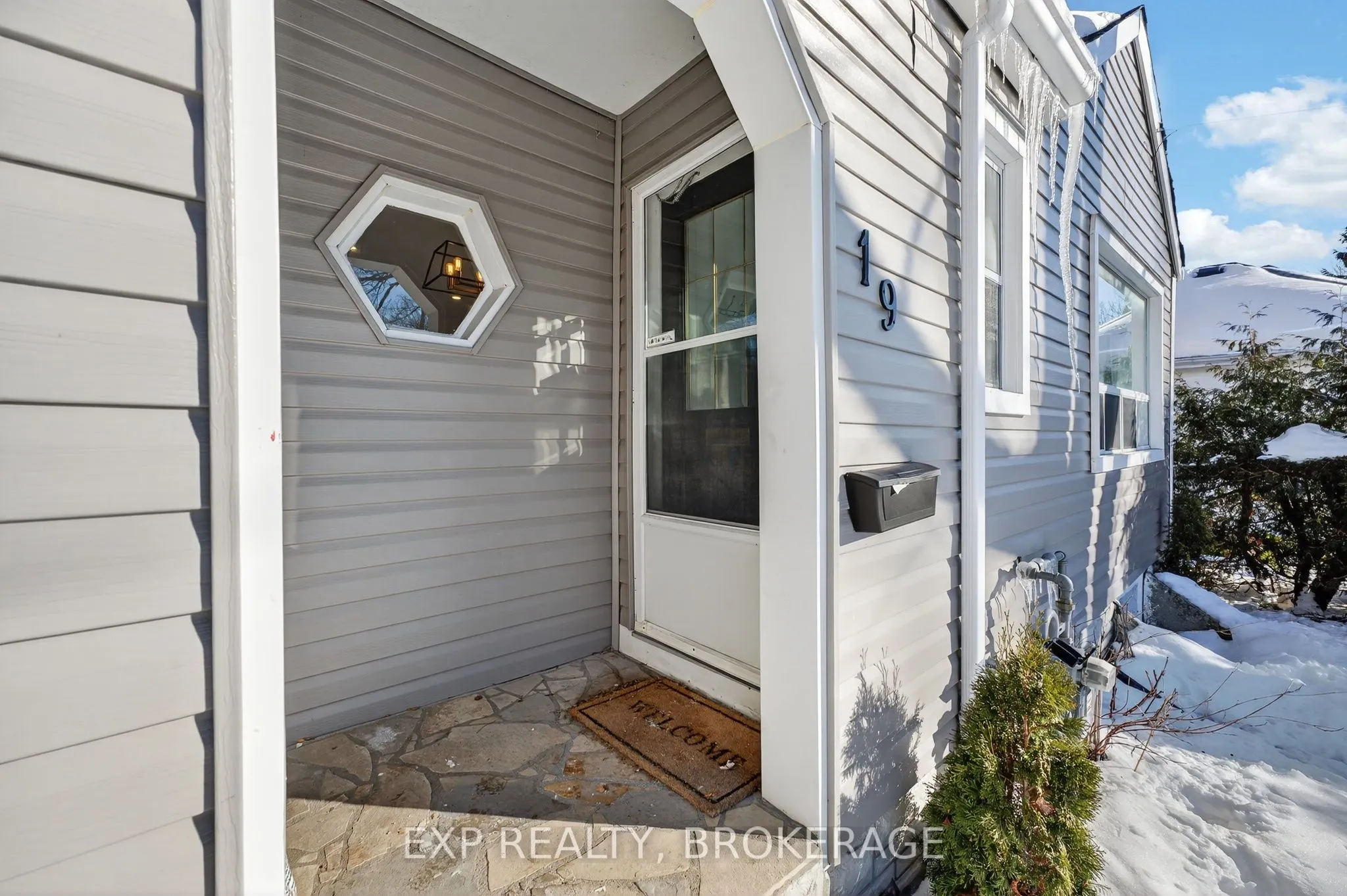 19 Scott Street