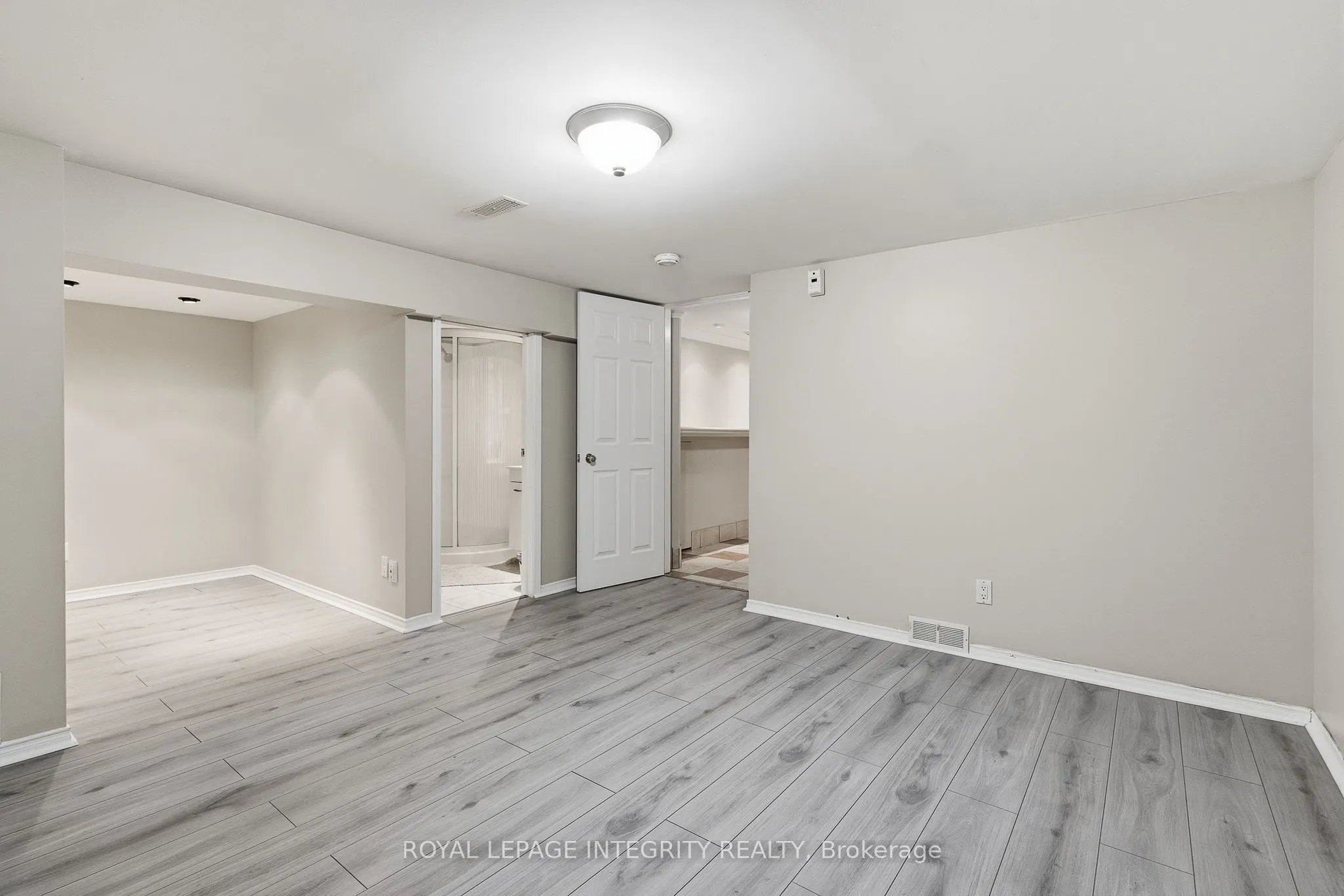 2104 Sandy Oaks Drive