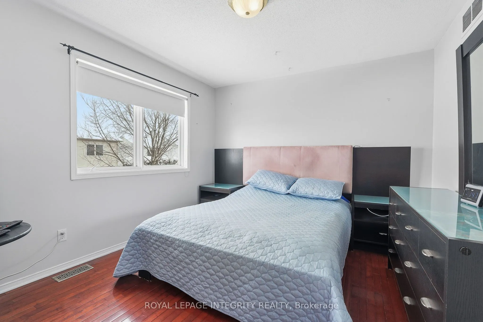 2104 Sandy Oaks Drive