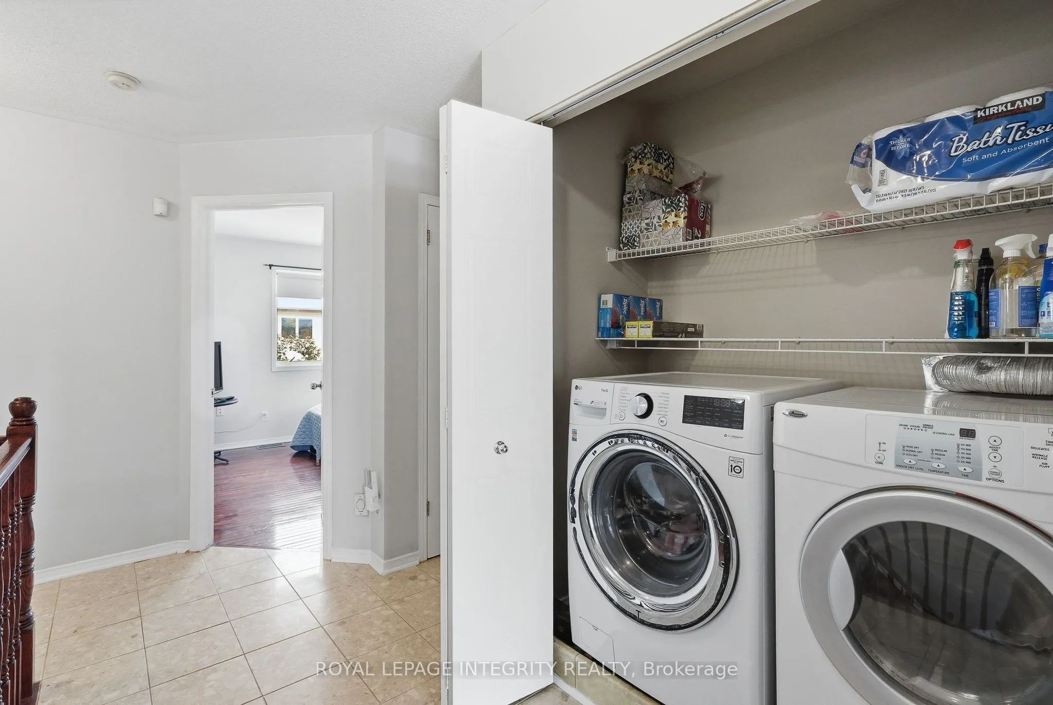 2104 Sandy Oaks Drive