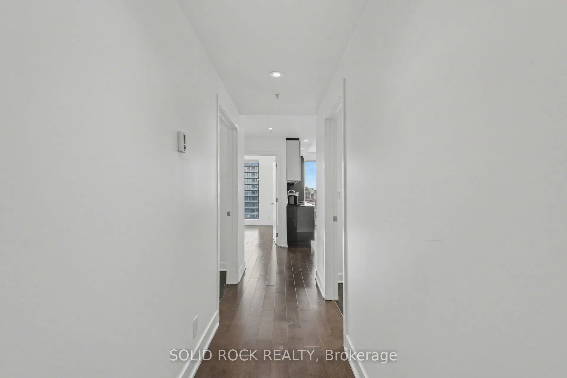 20 Daly Avenue #1606
