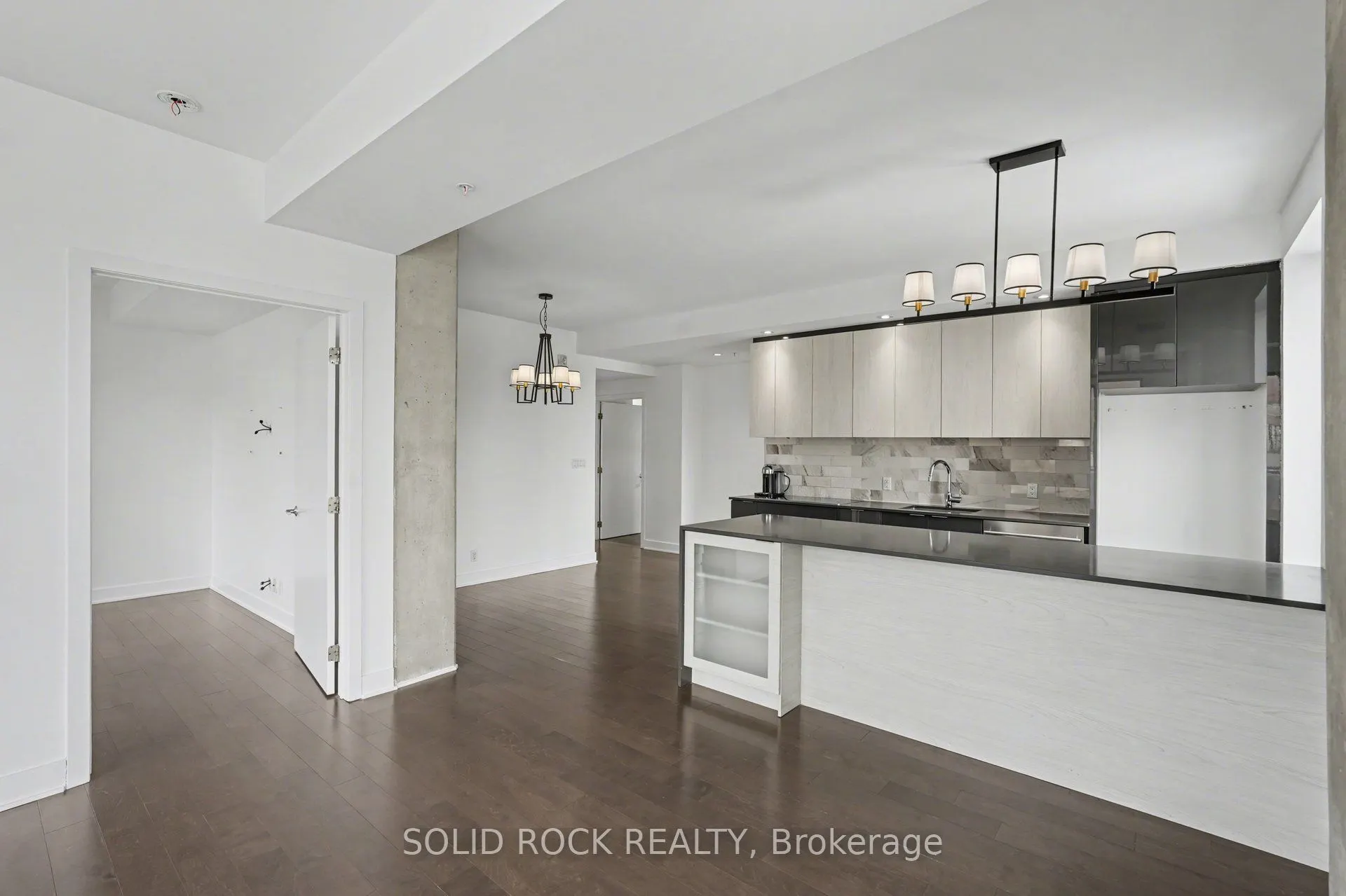 20 Daly Avenue #1606