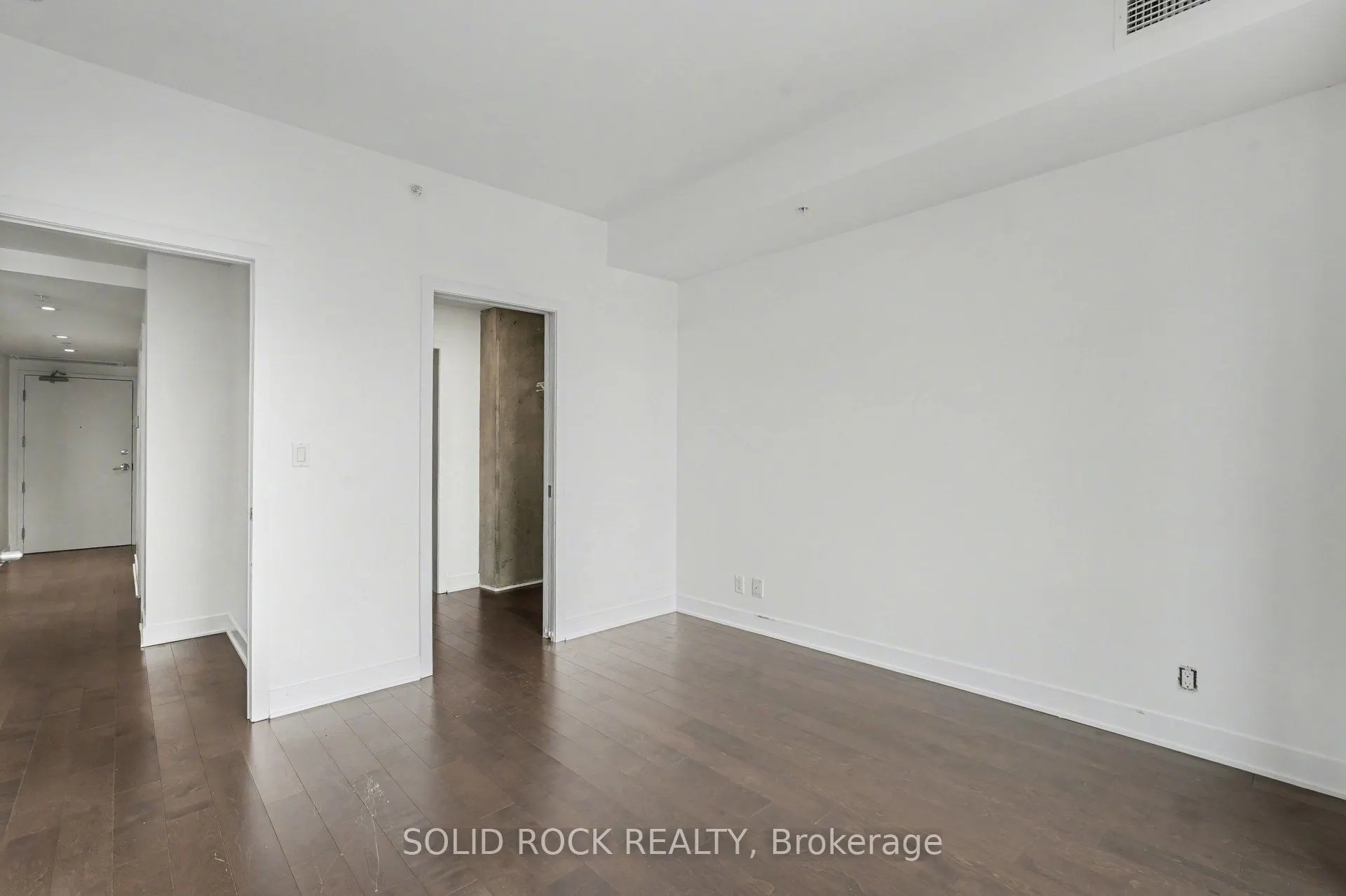 20 Daly Avenue #1606