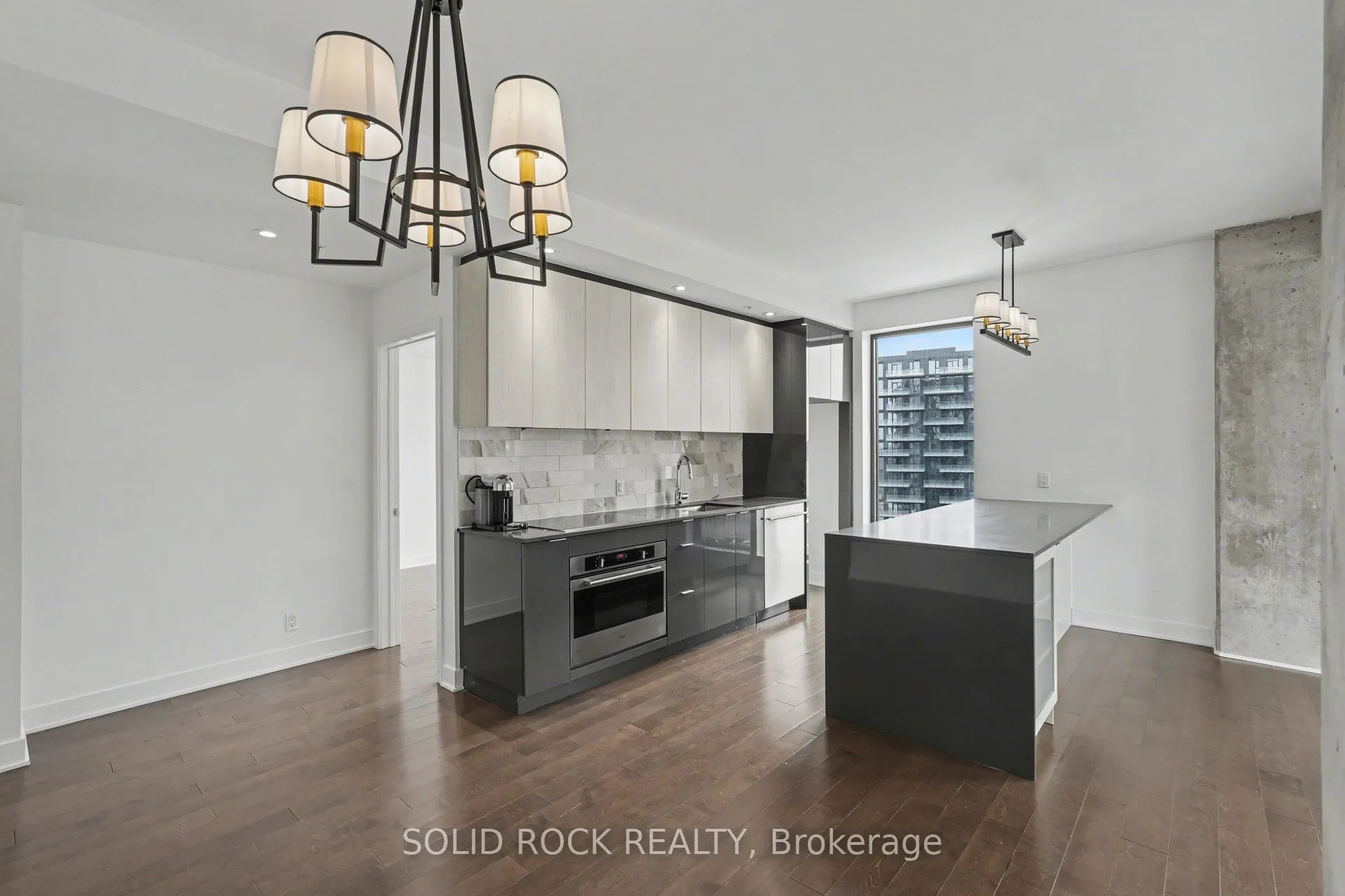 20 Daly Avenue #1606