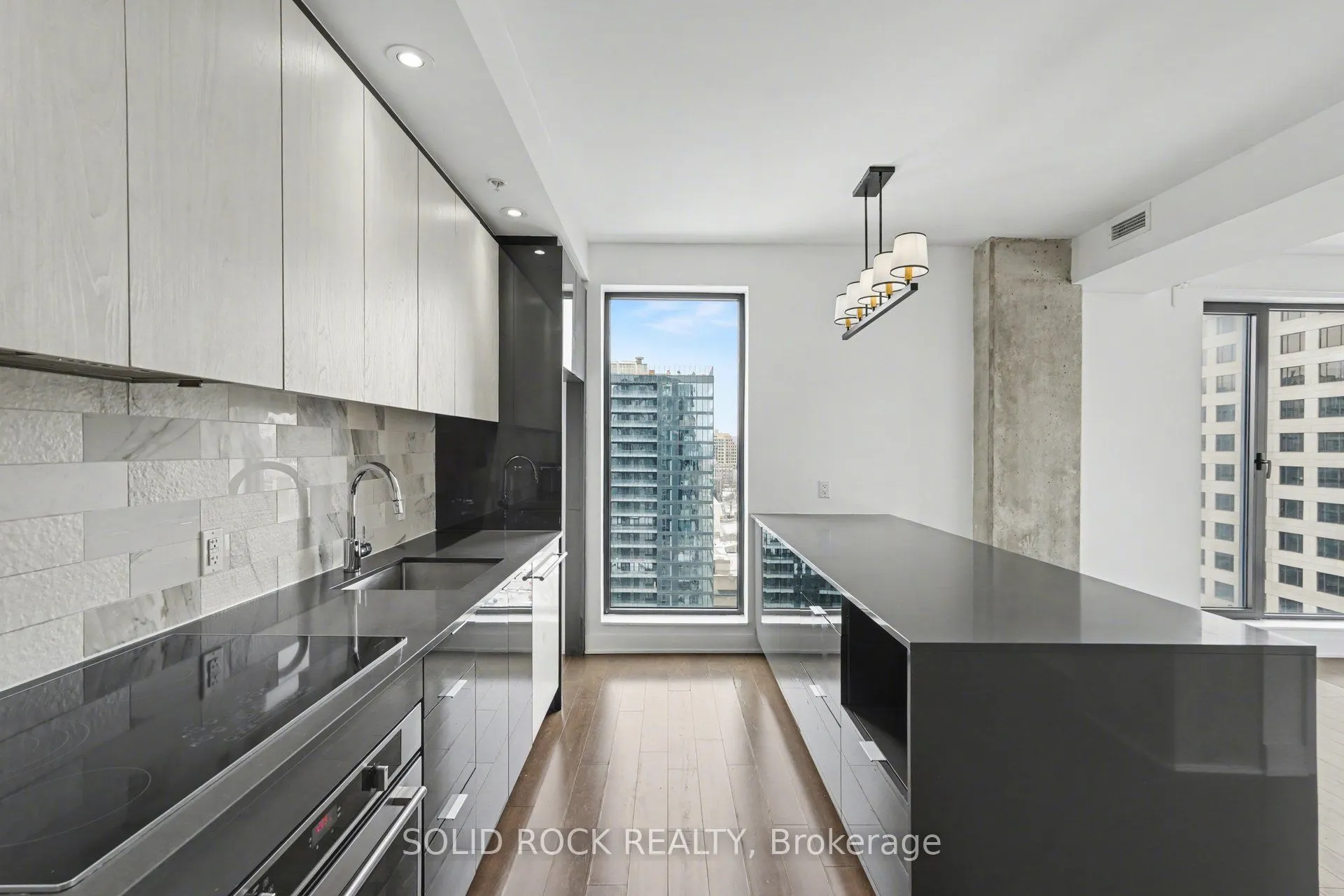 20 Daly Avenue #1606