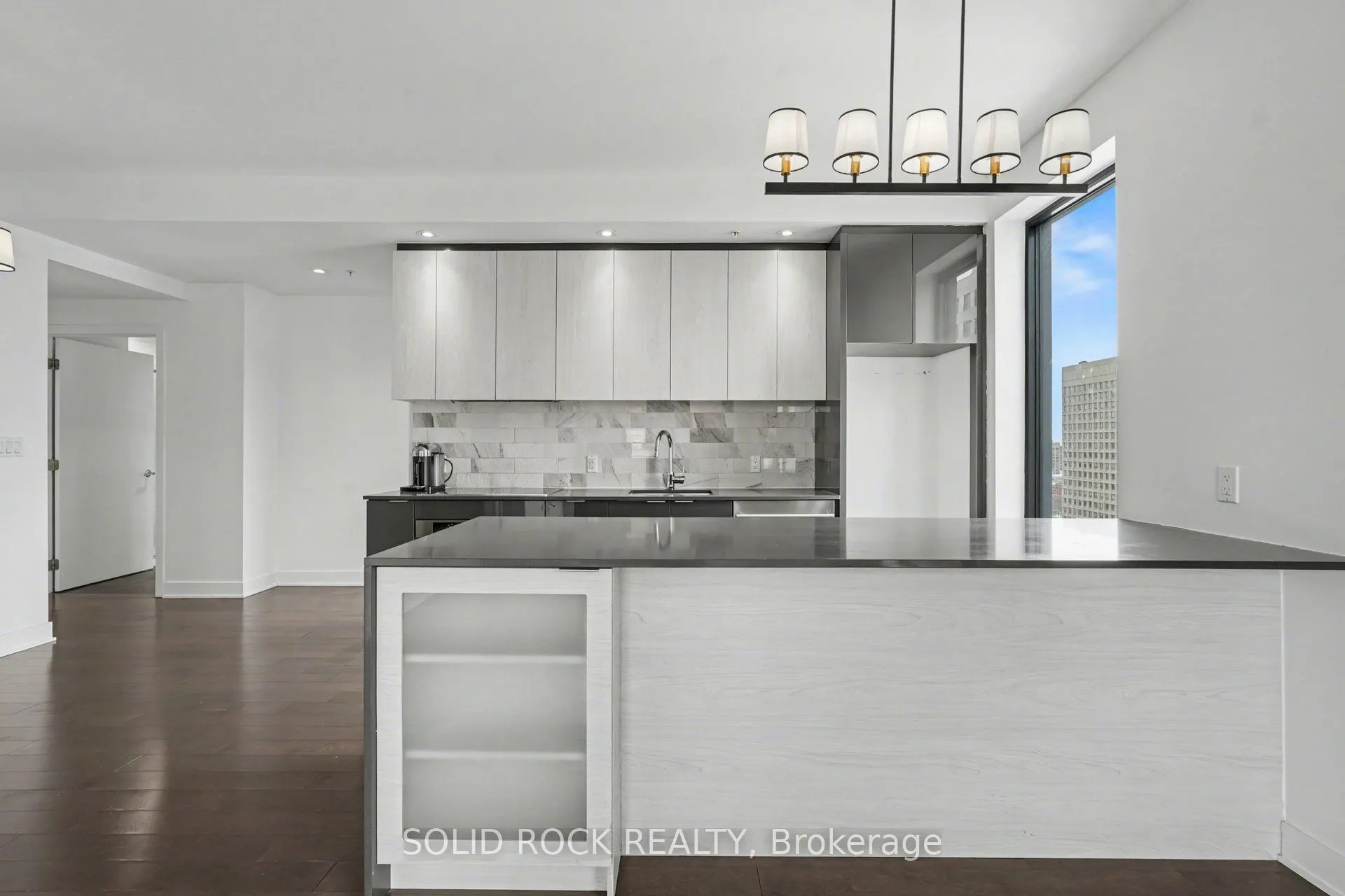 20 Daly Avenue #1606