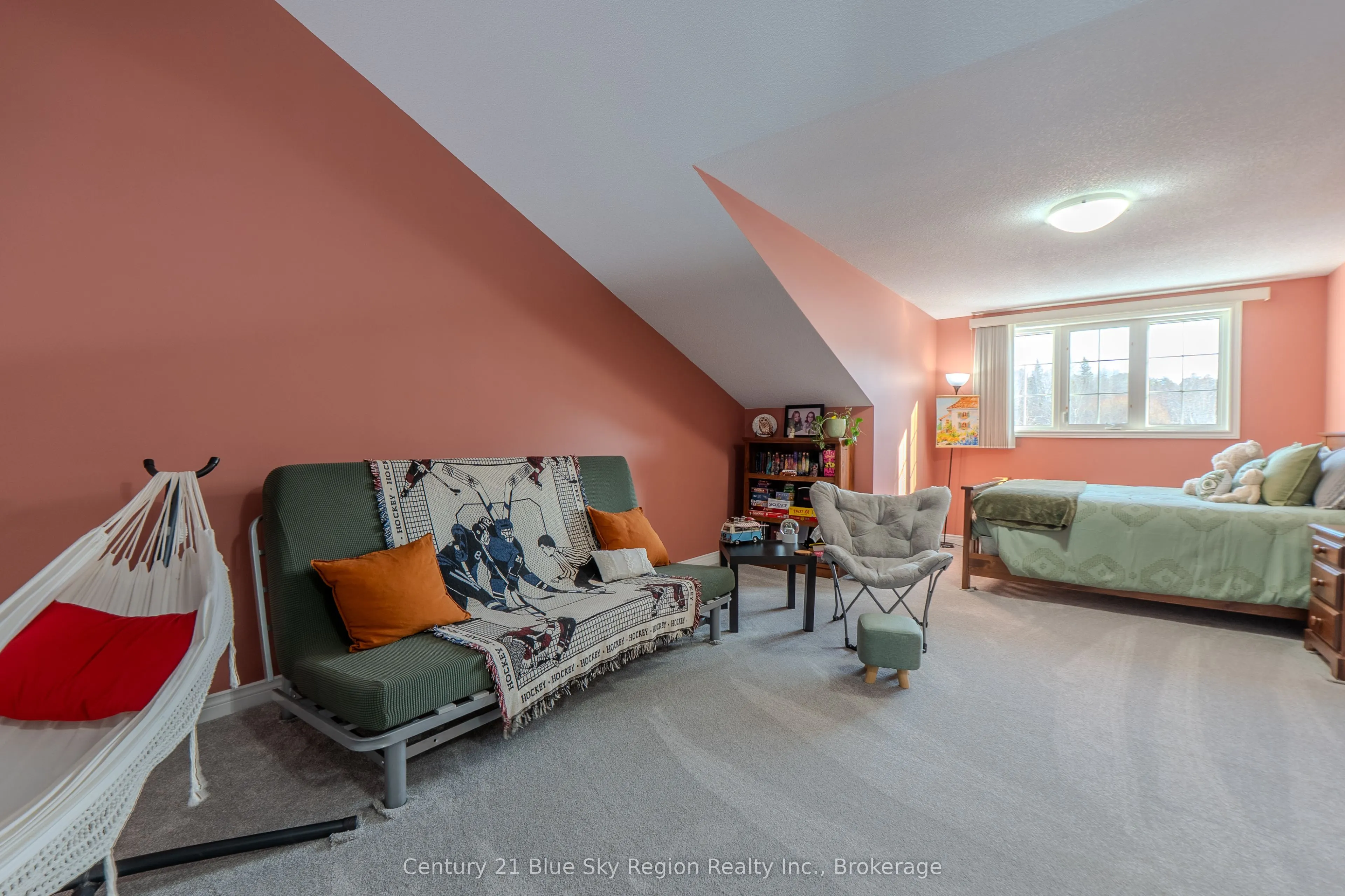 87 Fairway Drive