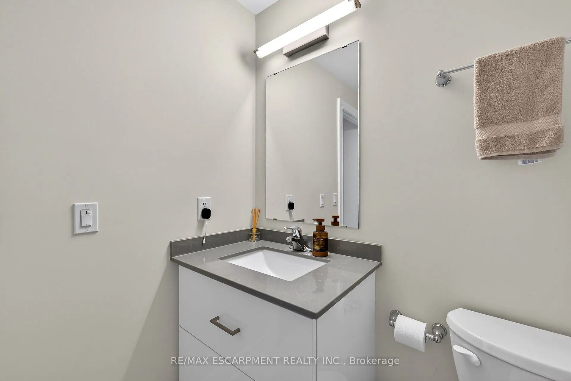 259 King Street E #303