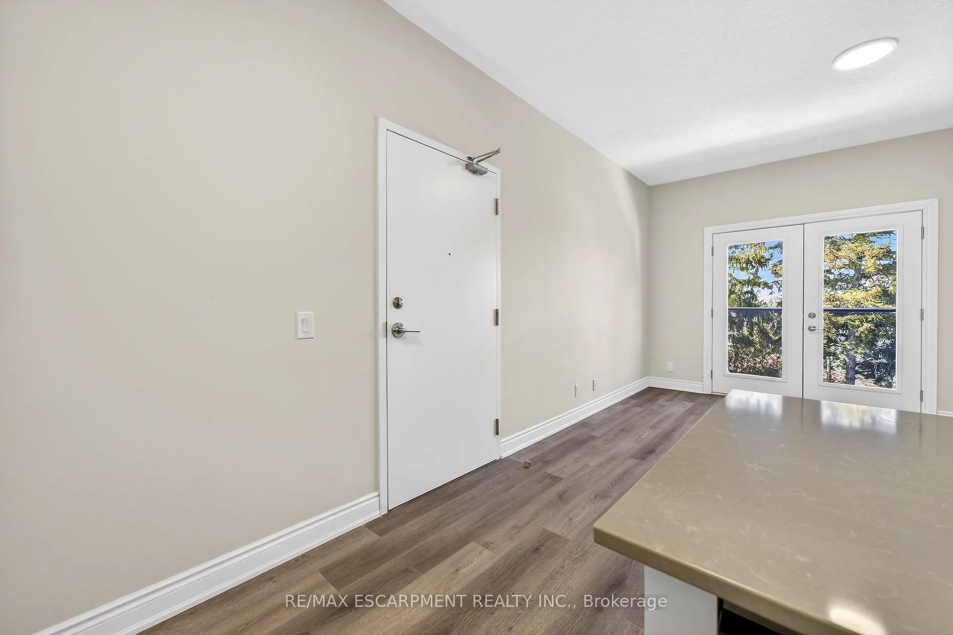 259 King Street E #303