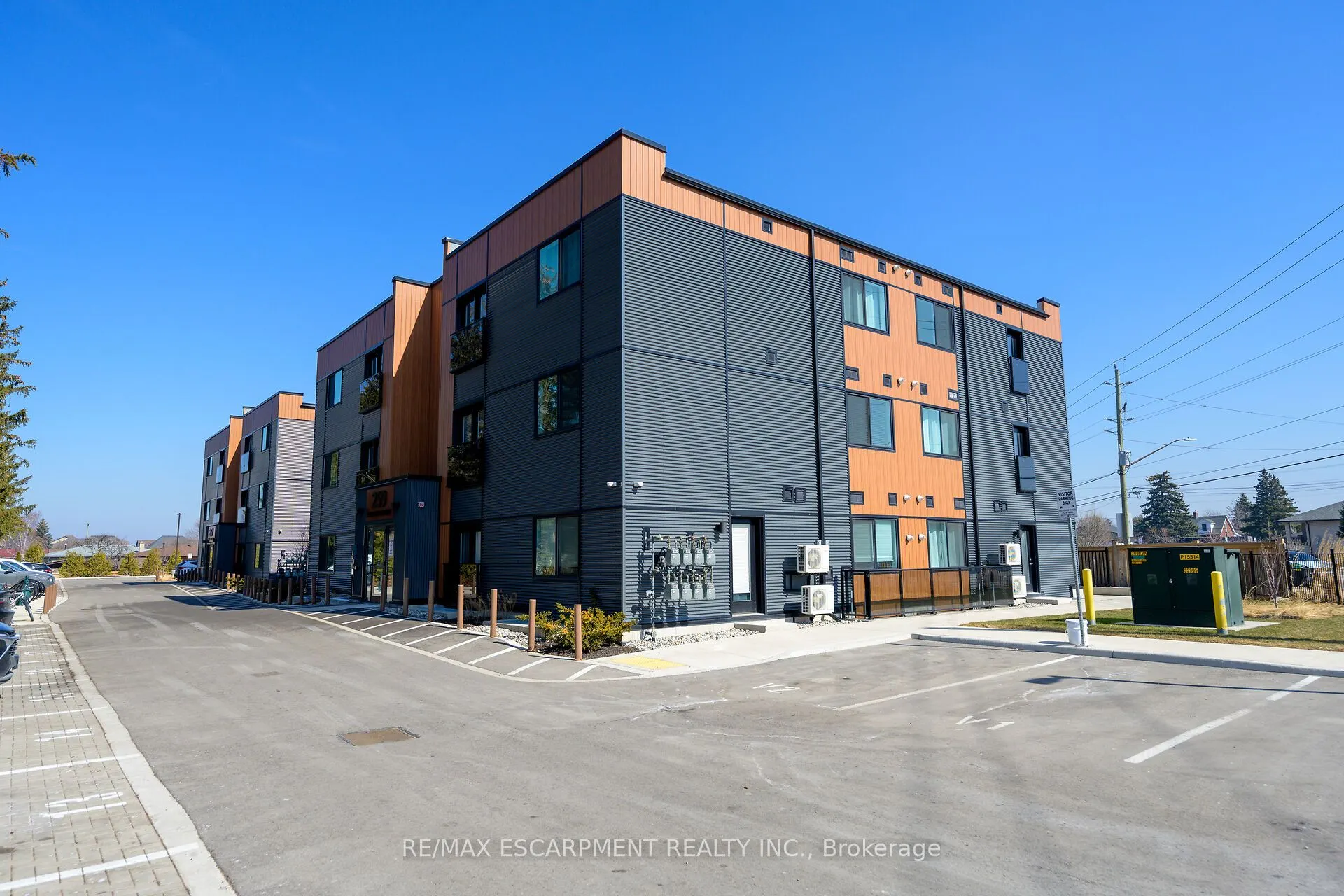 259 King Street E #303