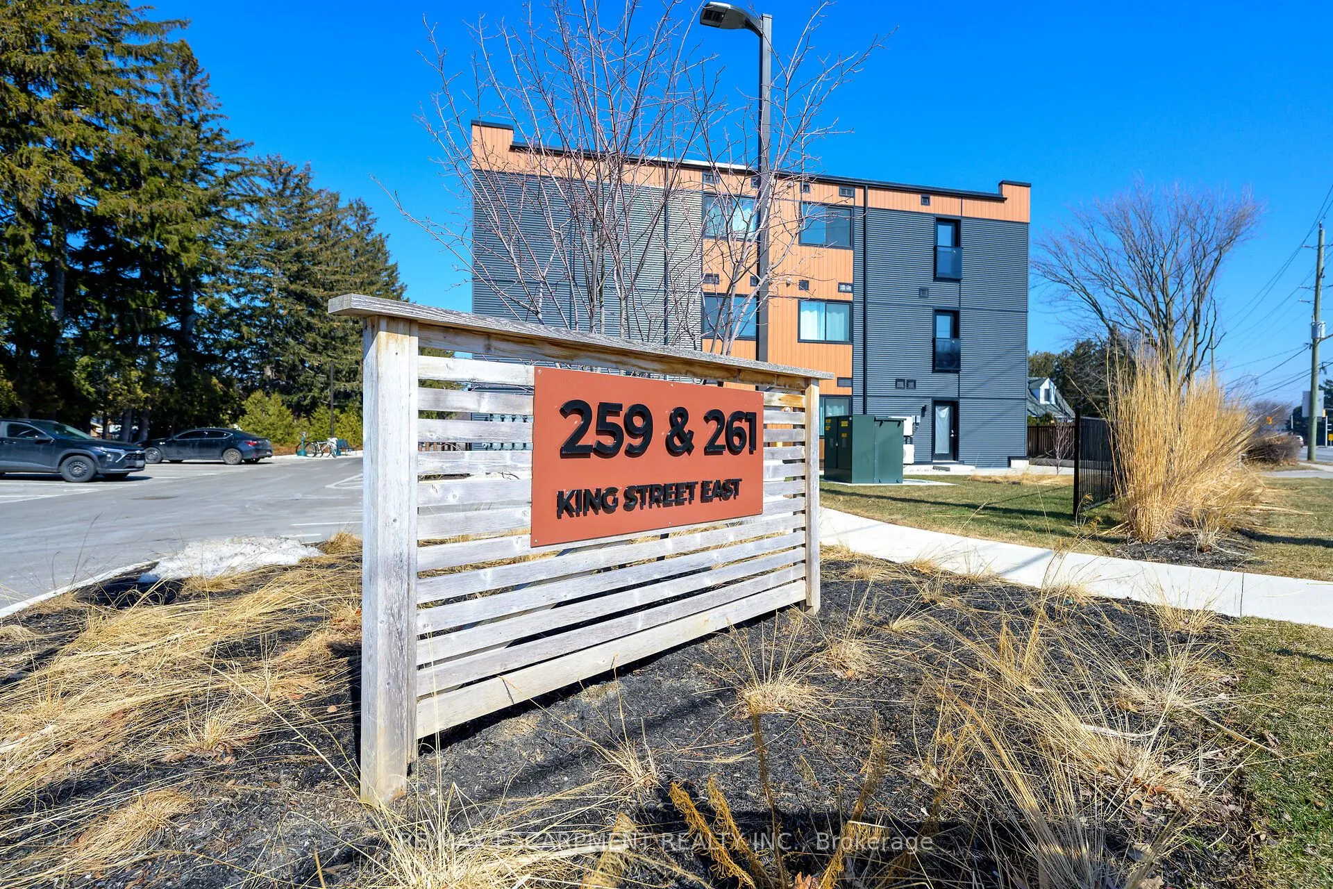 259 King Street E #303