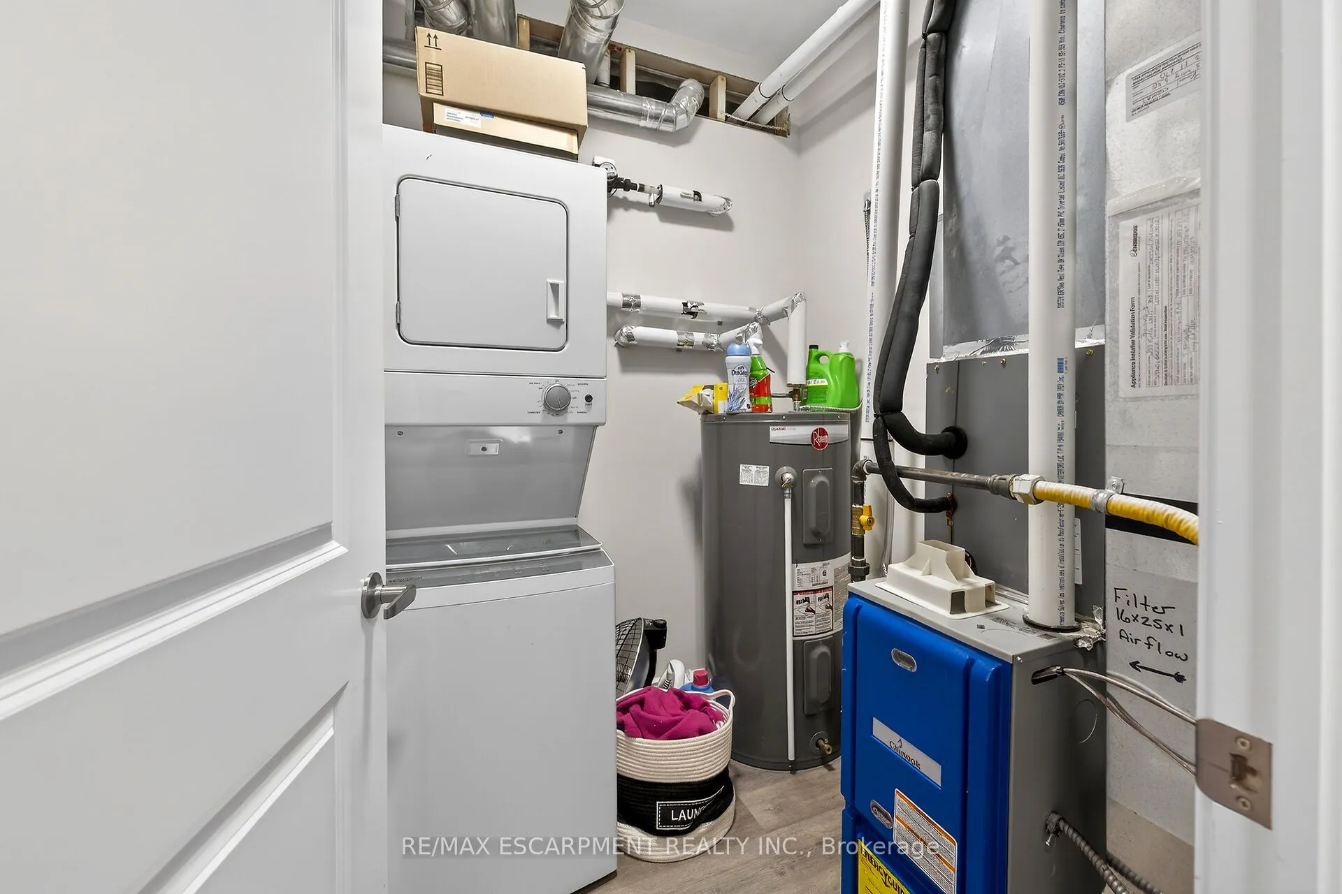259 King Street E #303