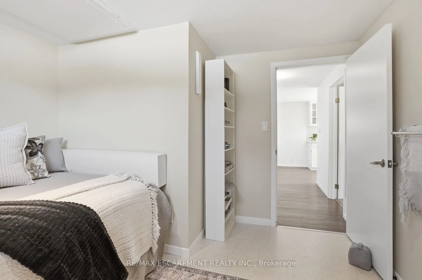 81 Thomson Drive