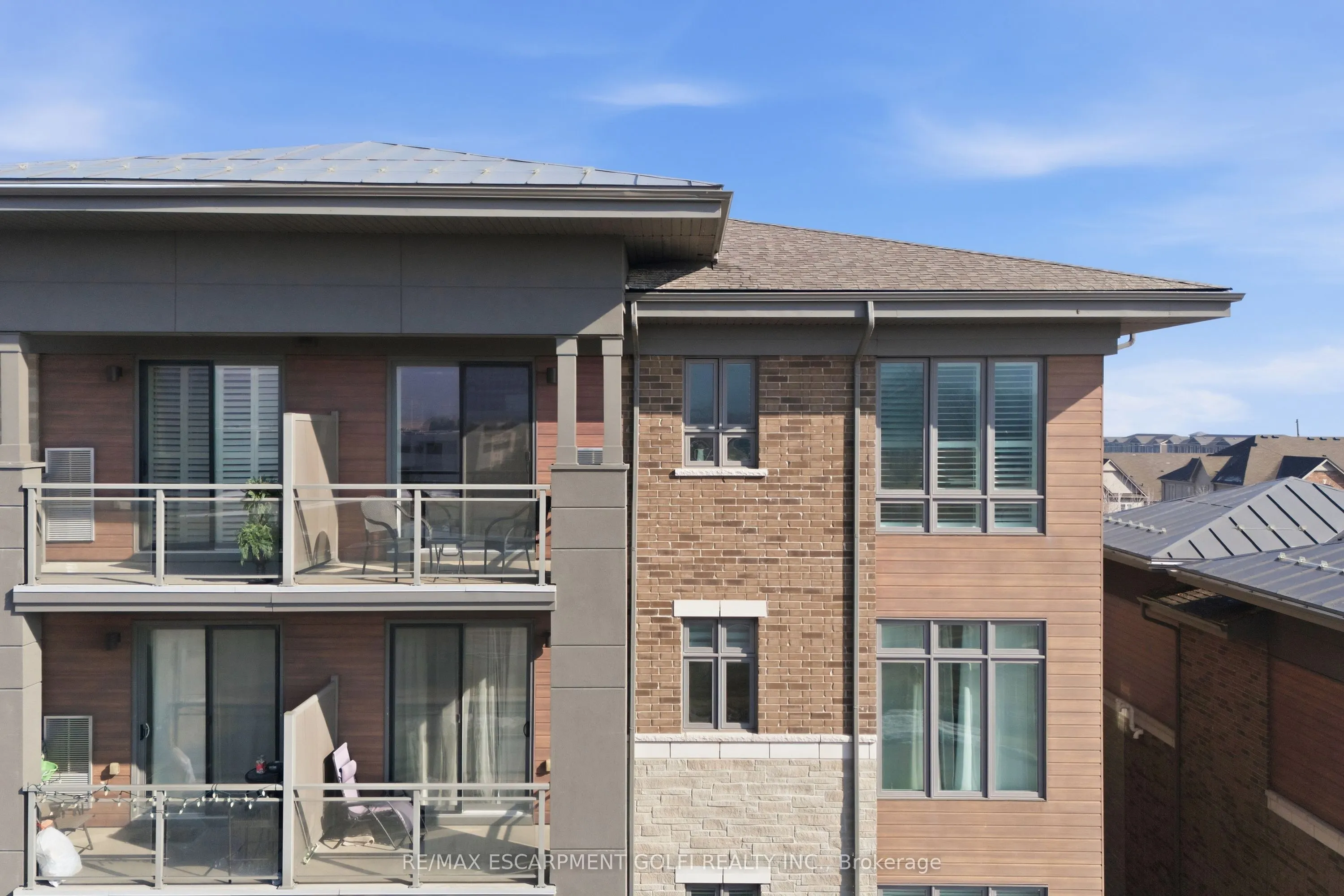 520 North Service Road #411