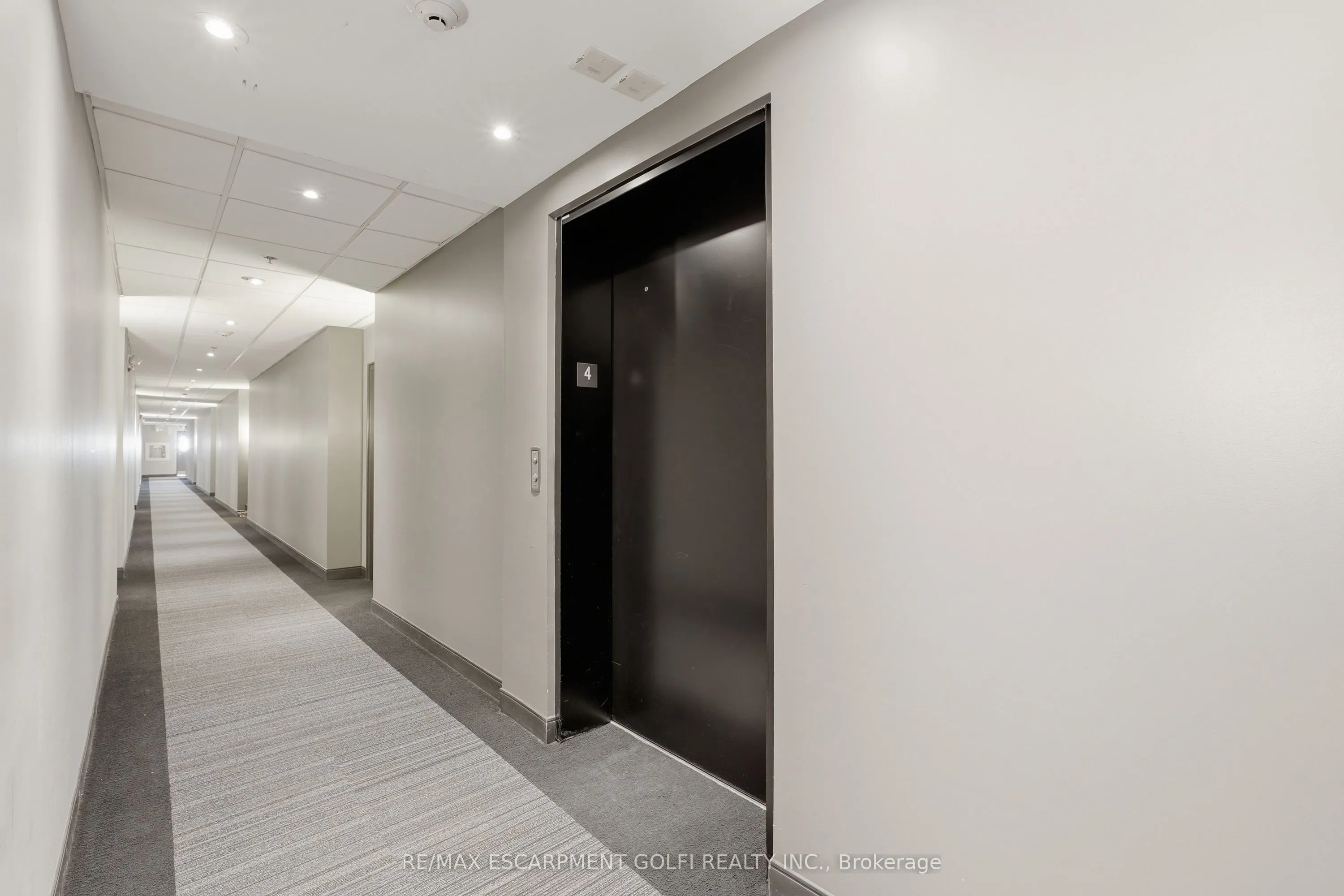 520 North Service Road #411