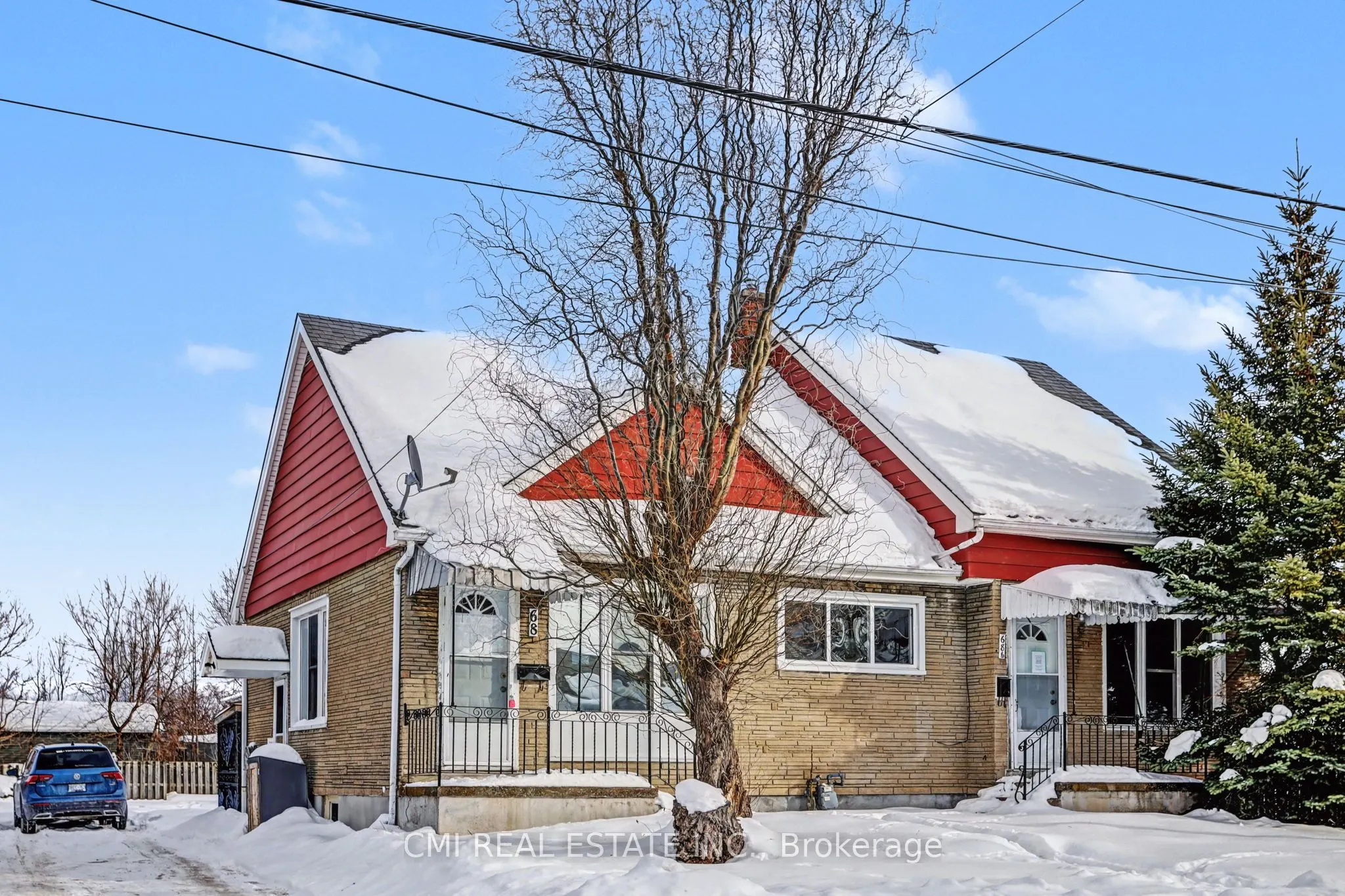 68 Queen Street S