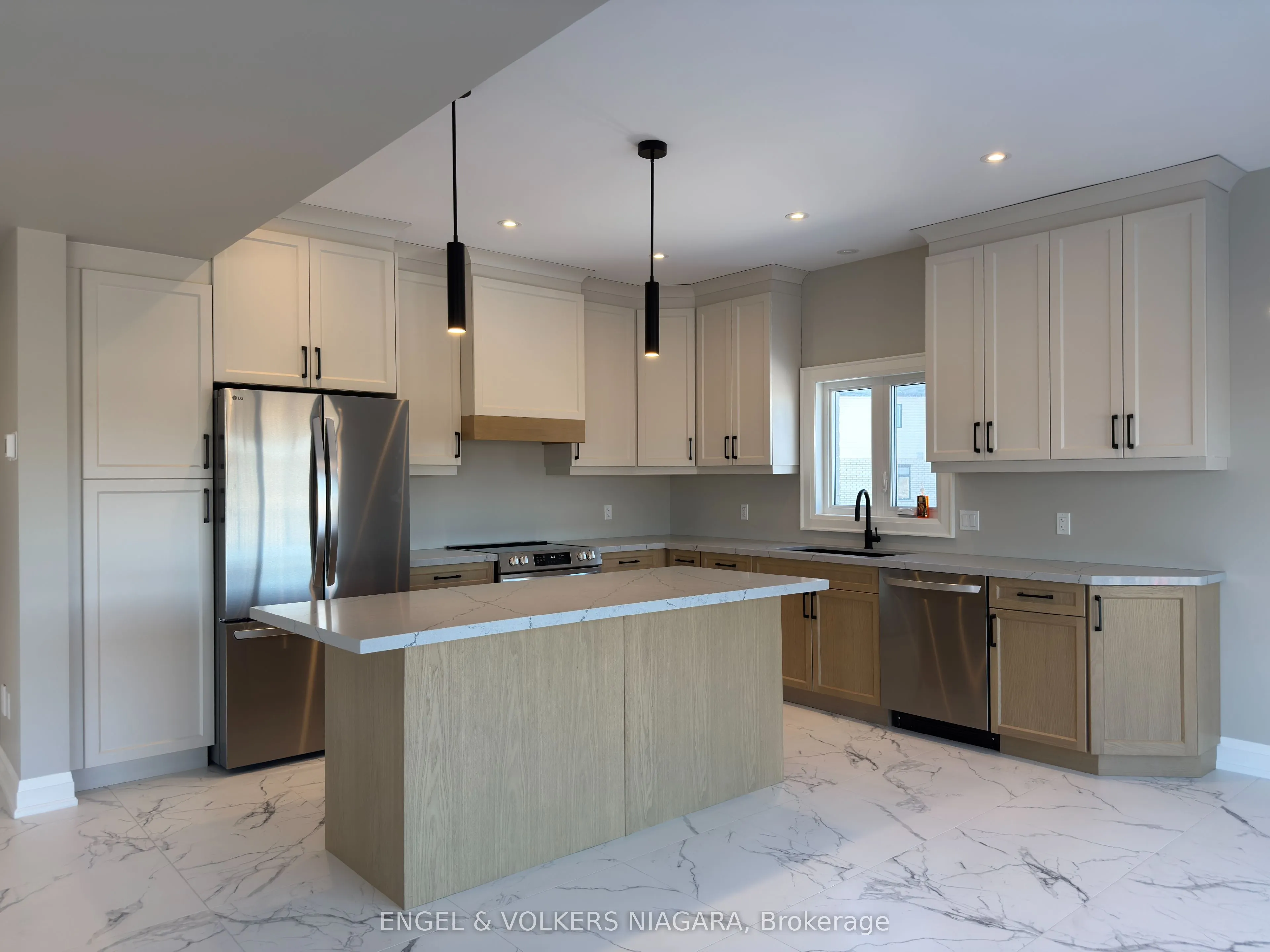 25 Elvira Way