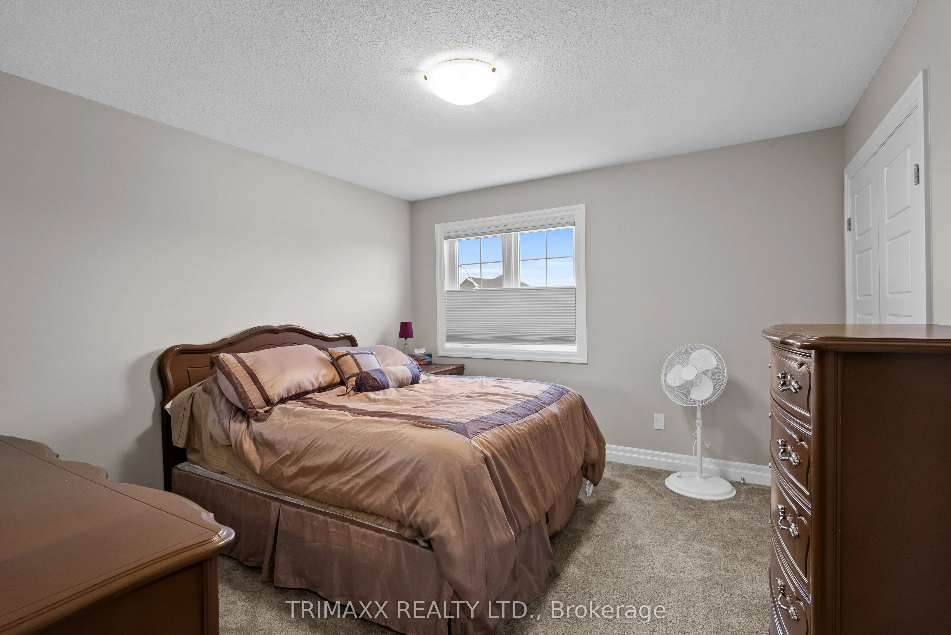 31 Thames Springs Crescent