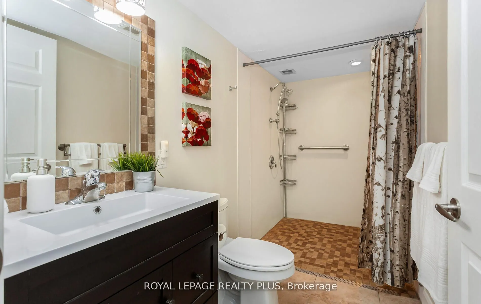 15 Towering Heights Boulevard #1204