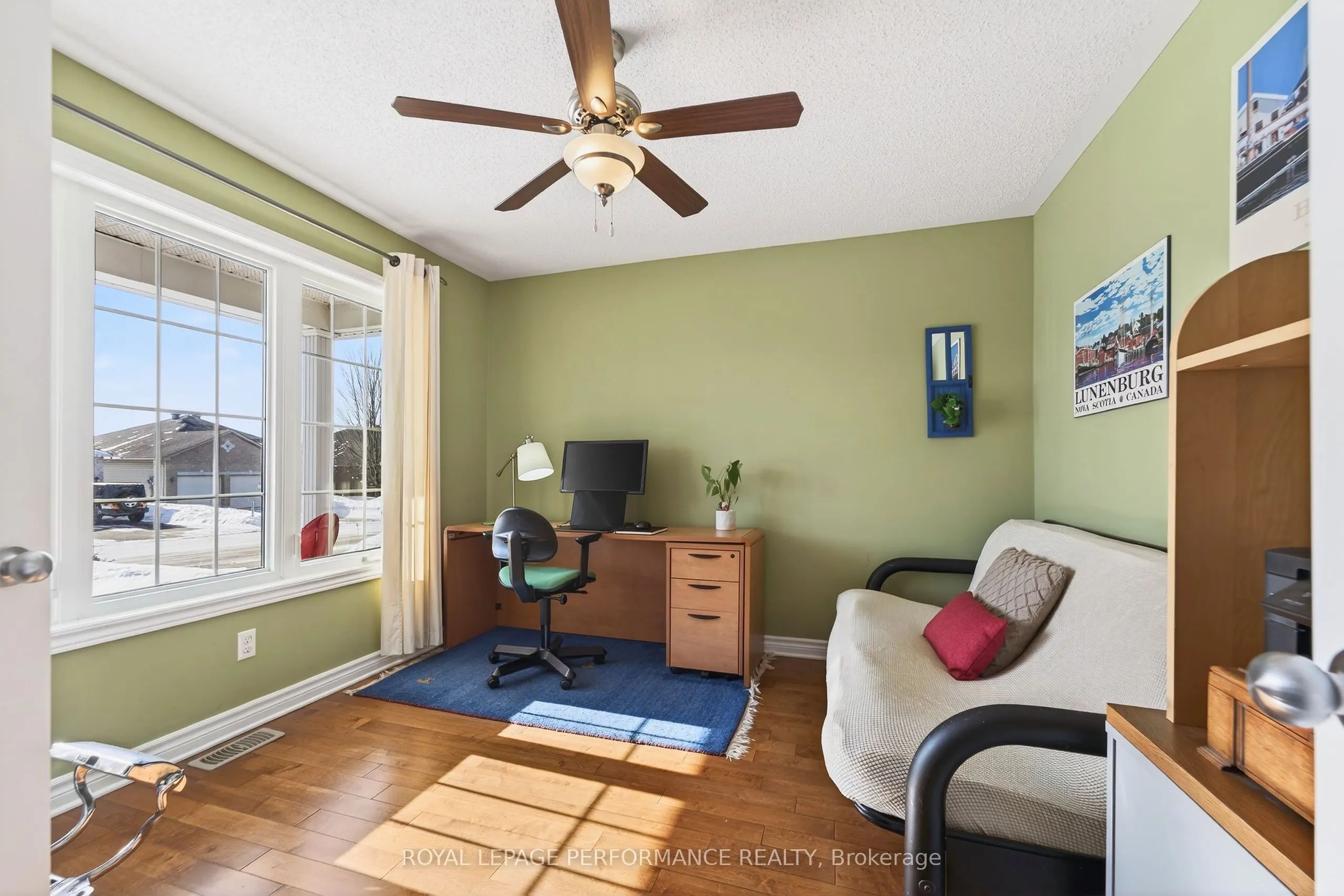 639 Robert Hill Street