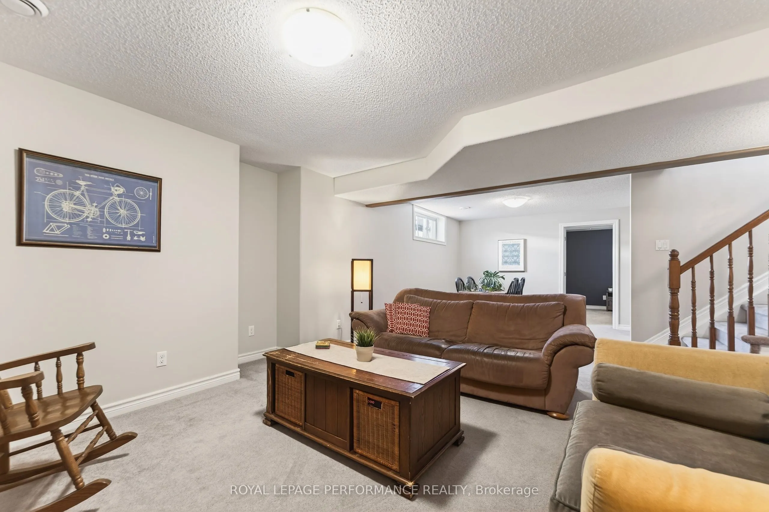 639 Robert Hill Street
