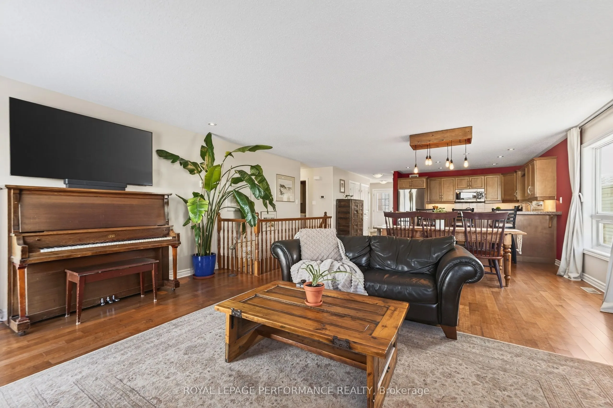 639 Robert Hill Street